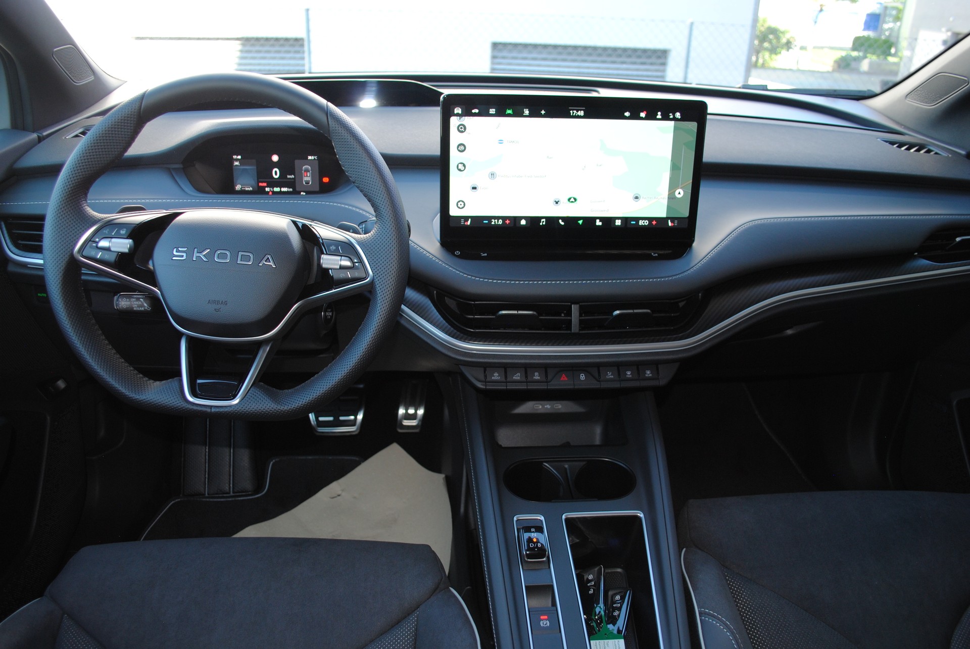 SKODA Elroq 85 Sportline-image-11