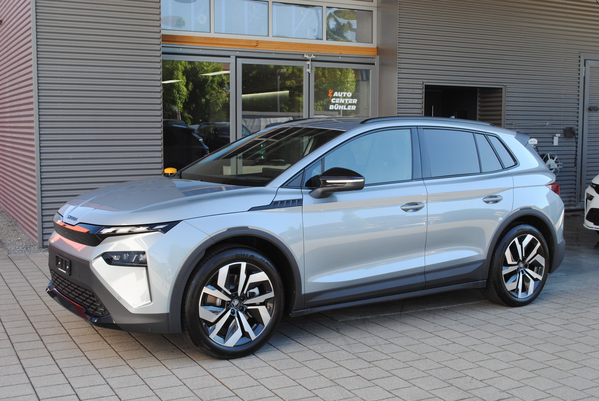 SKODA Elroq 85 Sportline-image-2