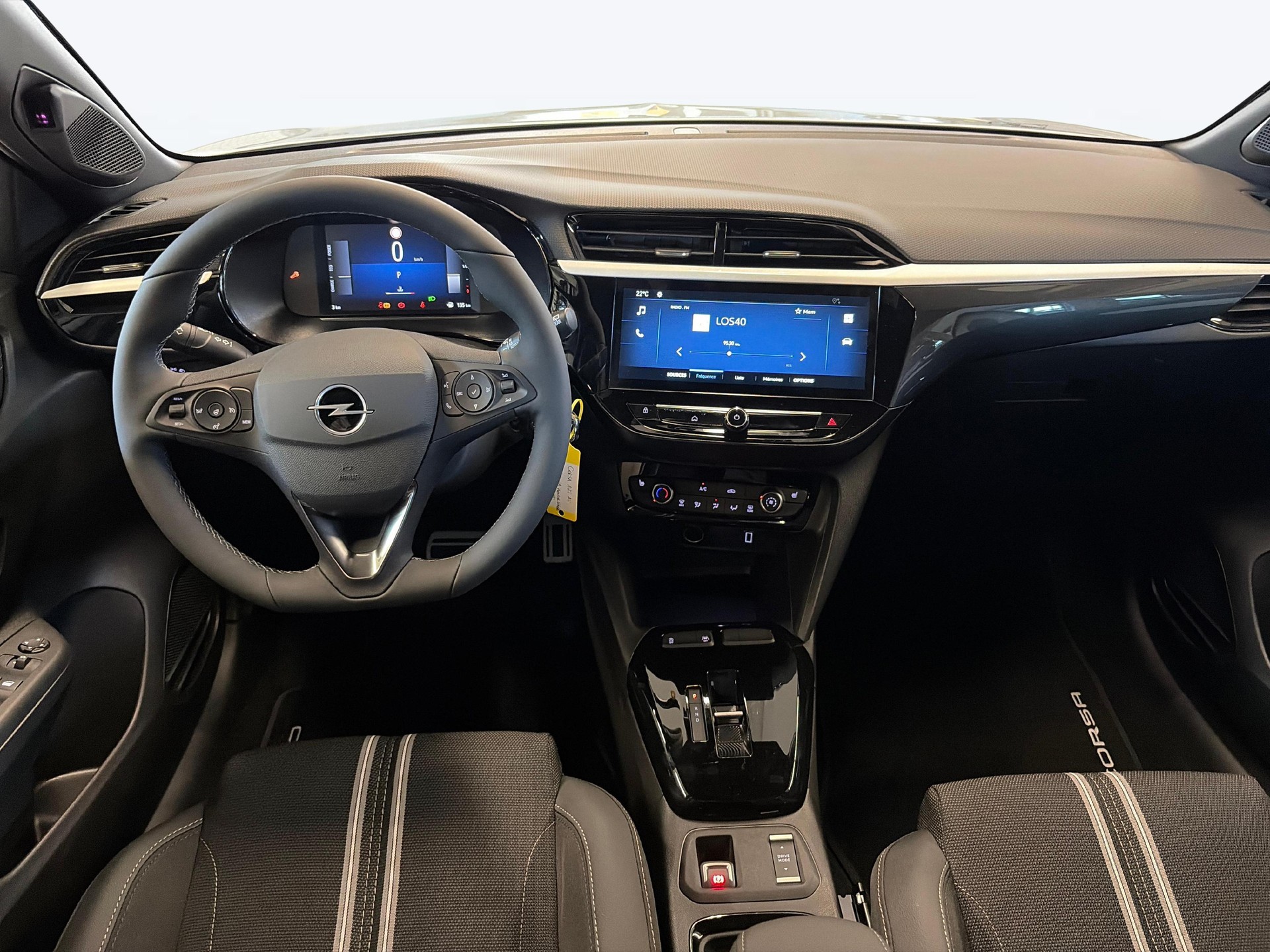 OPEL Corsa 1.2 T Hybrid Viva-image-4