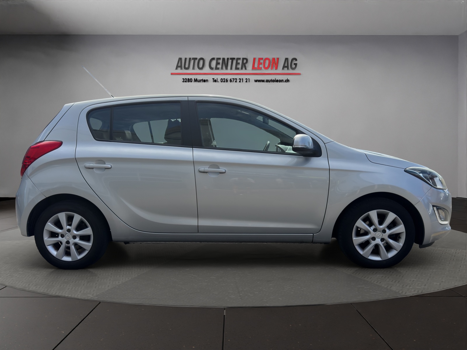 HYUNDAI i20 1.4 Premium Automatic-image-6