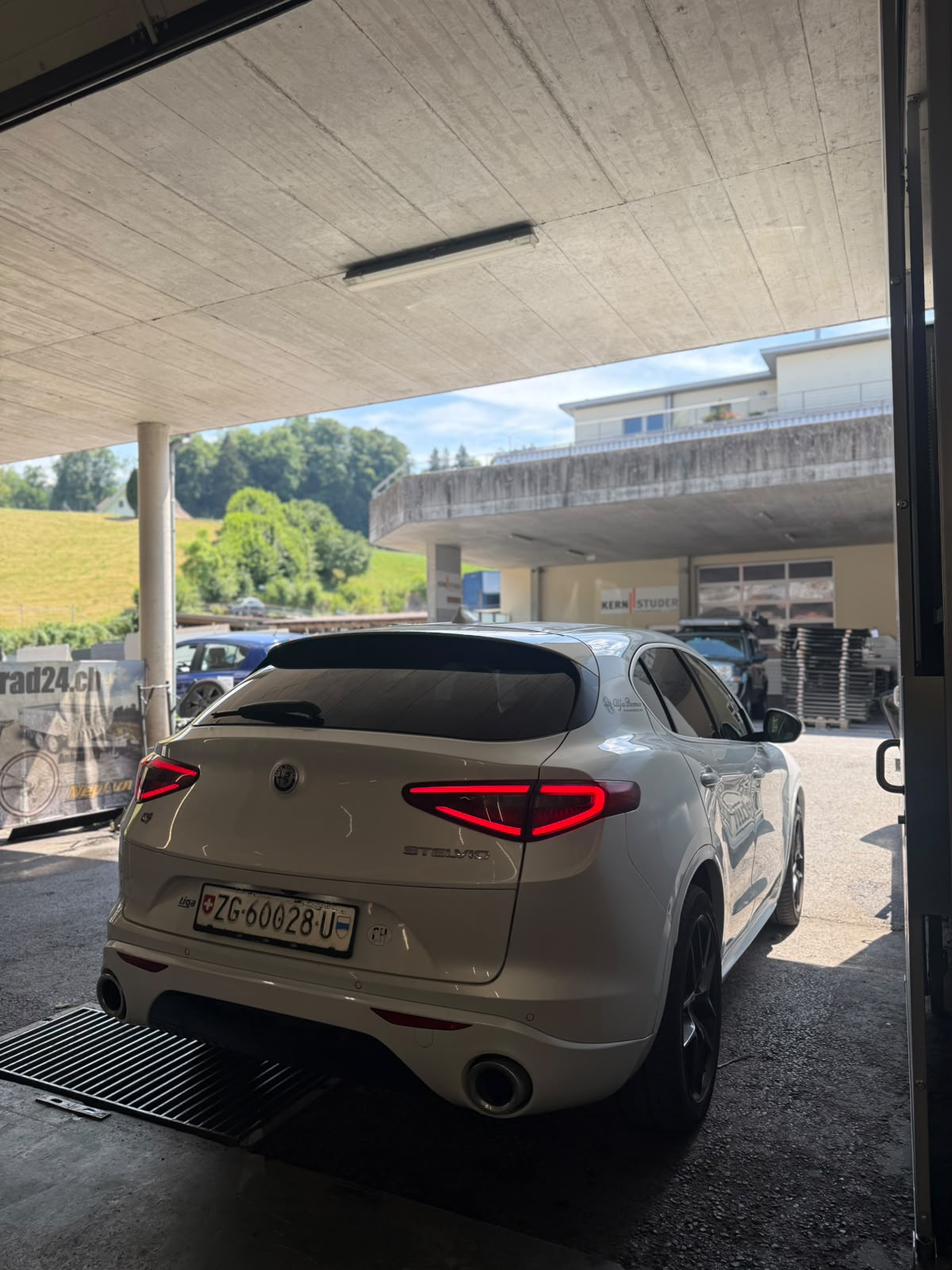 ALFA ROMEO Stelvio 2.2 JTDM Super Q4 Automatic-image-4