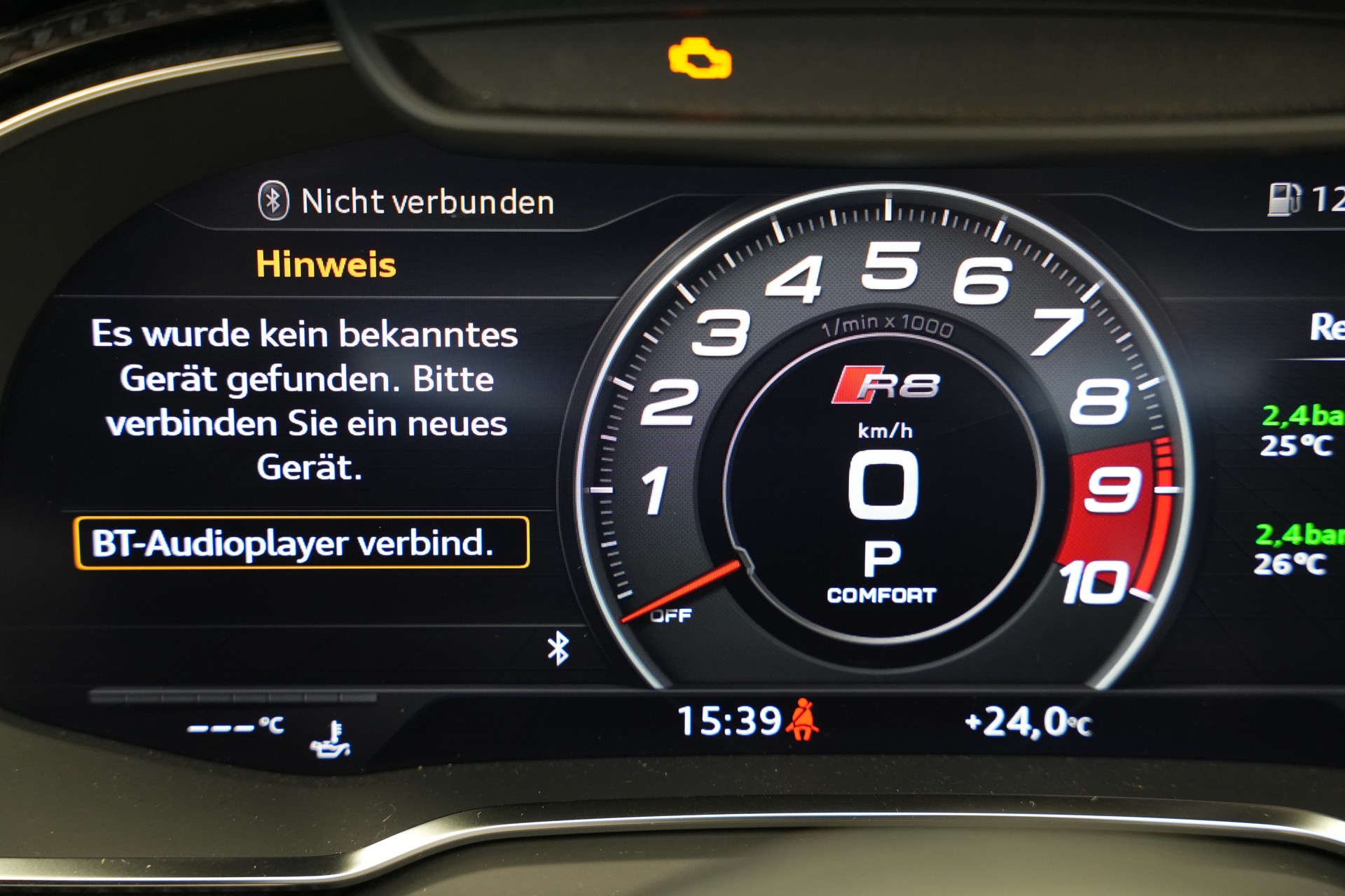 AUDI R8 Spyder performance S-Tronic *Carbon* *B&O*-image-34