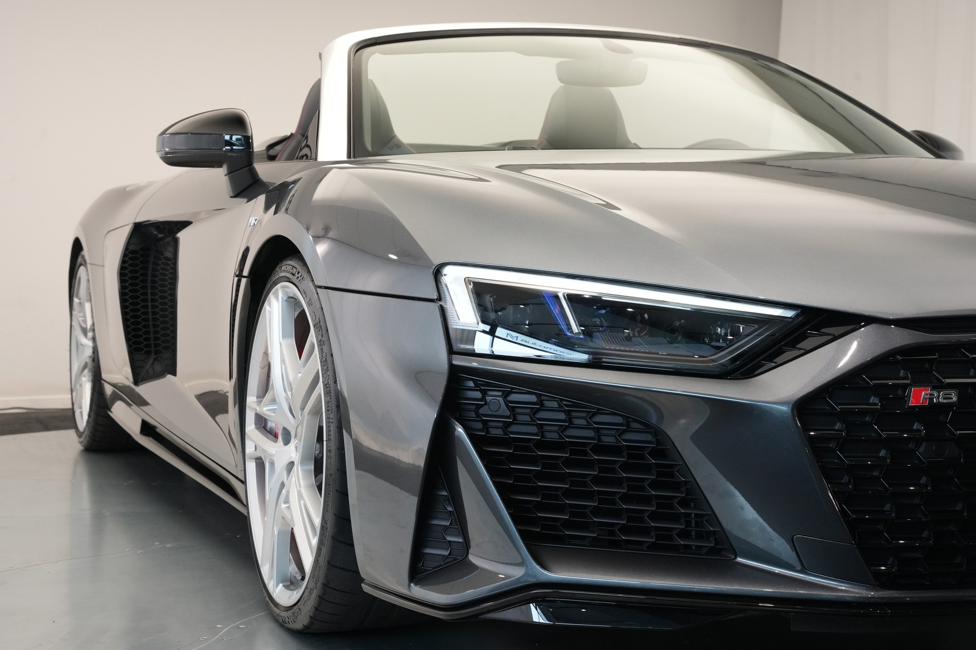 AUDI R8 Spyder performance S-Tronic *Carbon* *B&O*-image-47