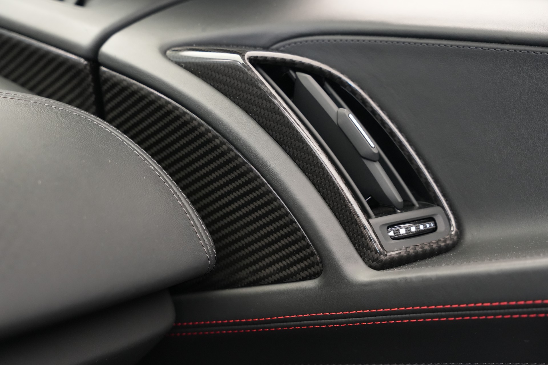 AUDI R8 Spyder performance S-Tronic *Carbon* *B&O*-image-28
