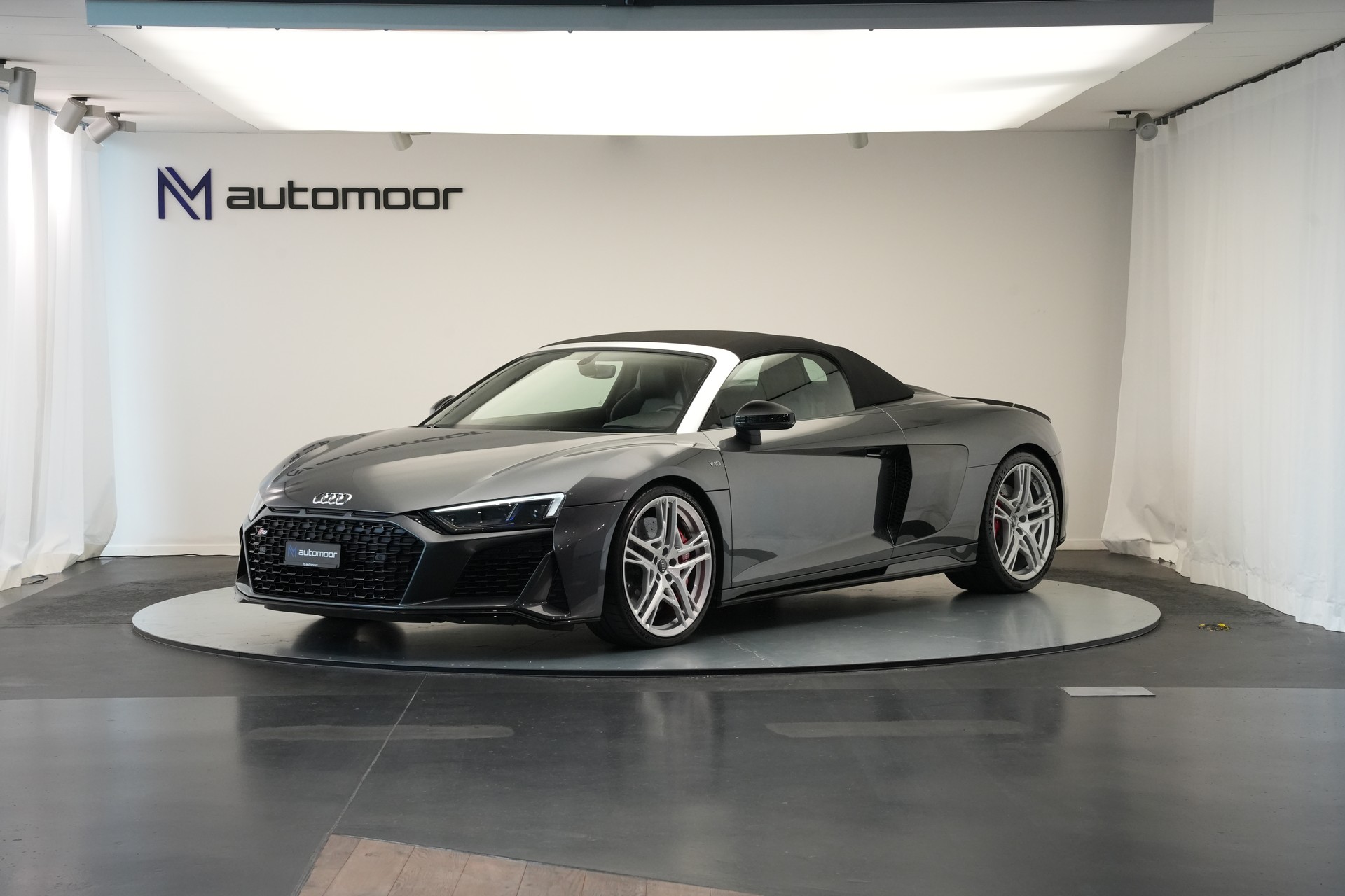 AUDI R8 Spyder performance S-Tronic *Carbon* *B&O*-image-9