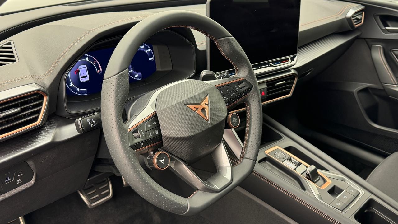 CUPRA LEON 1.5 e-HYBRID pHEV DSG-image-6
