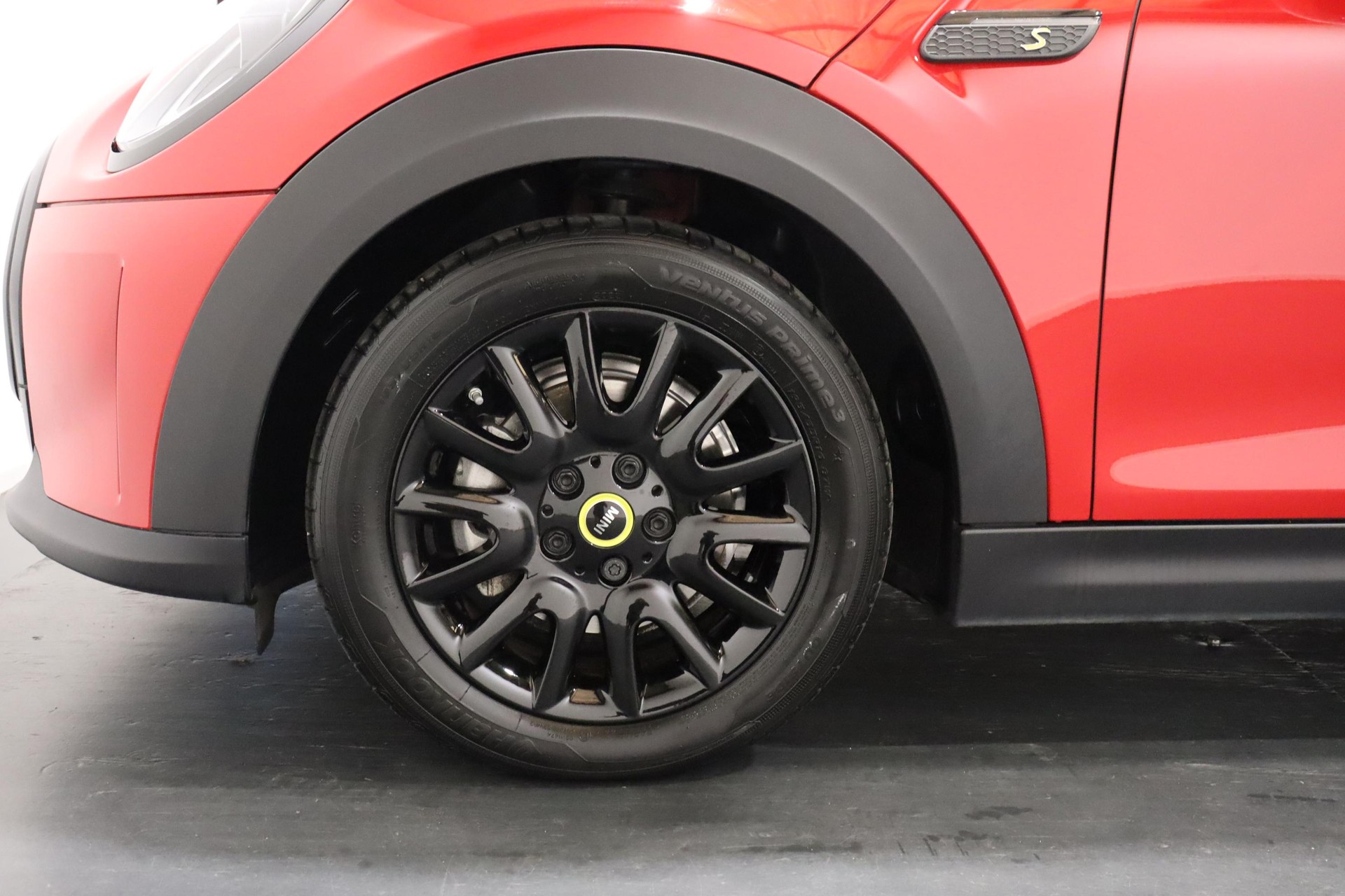 MINI F56 Cooper SE-image-6