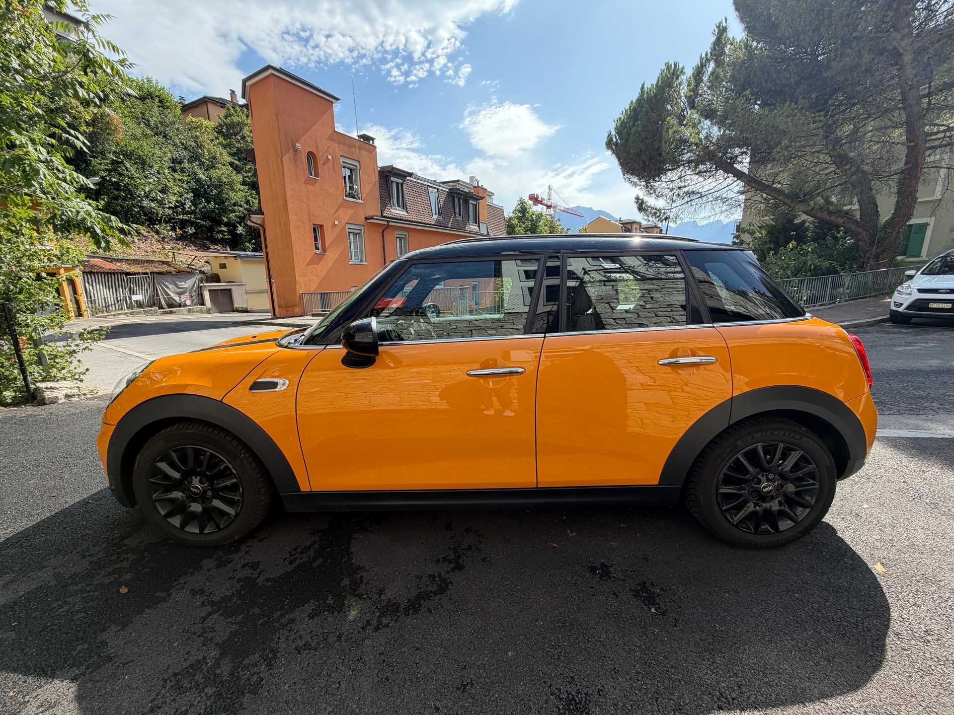 MINI 1.5i Cooper-image-1