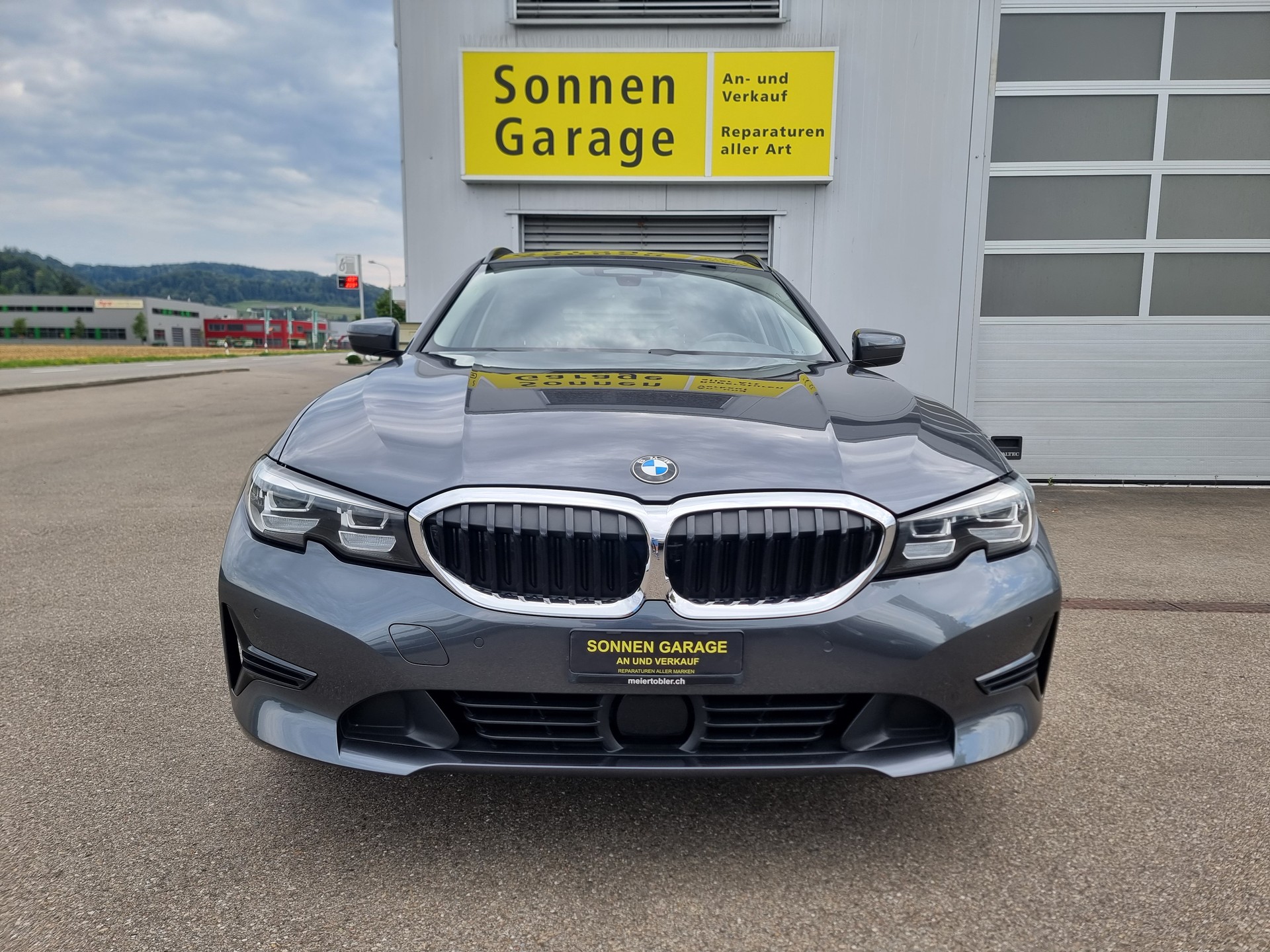 BMW 320d xDrive Touring Sport Line Steptronic-image-1