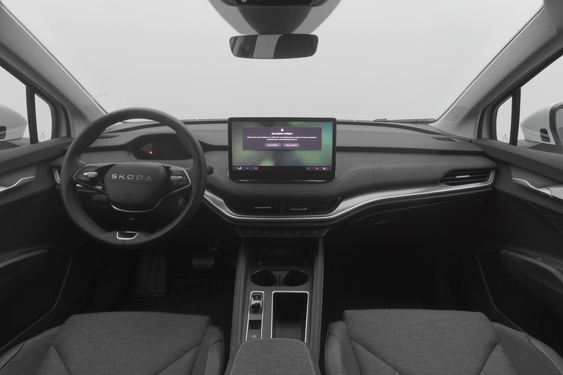 SKODA Elroq 85-image-7