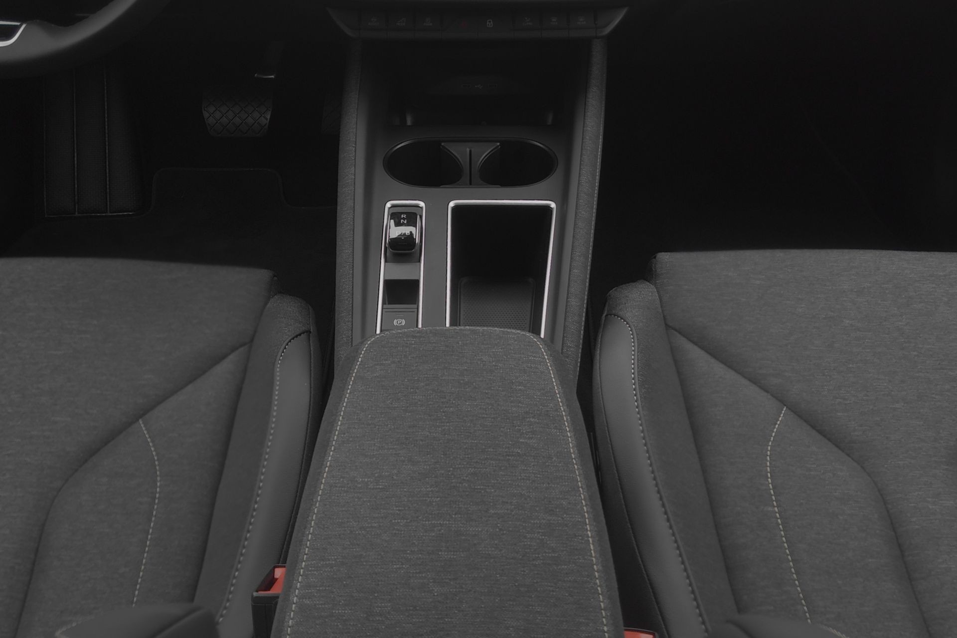 SKODA Elroq 85-image-8