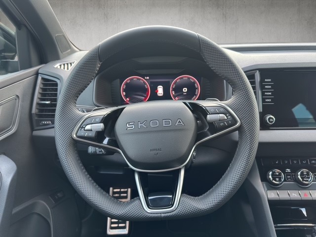 SKODA Karoq 2.0 TSI SportLine 4x4 DSG-image-9
