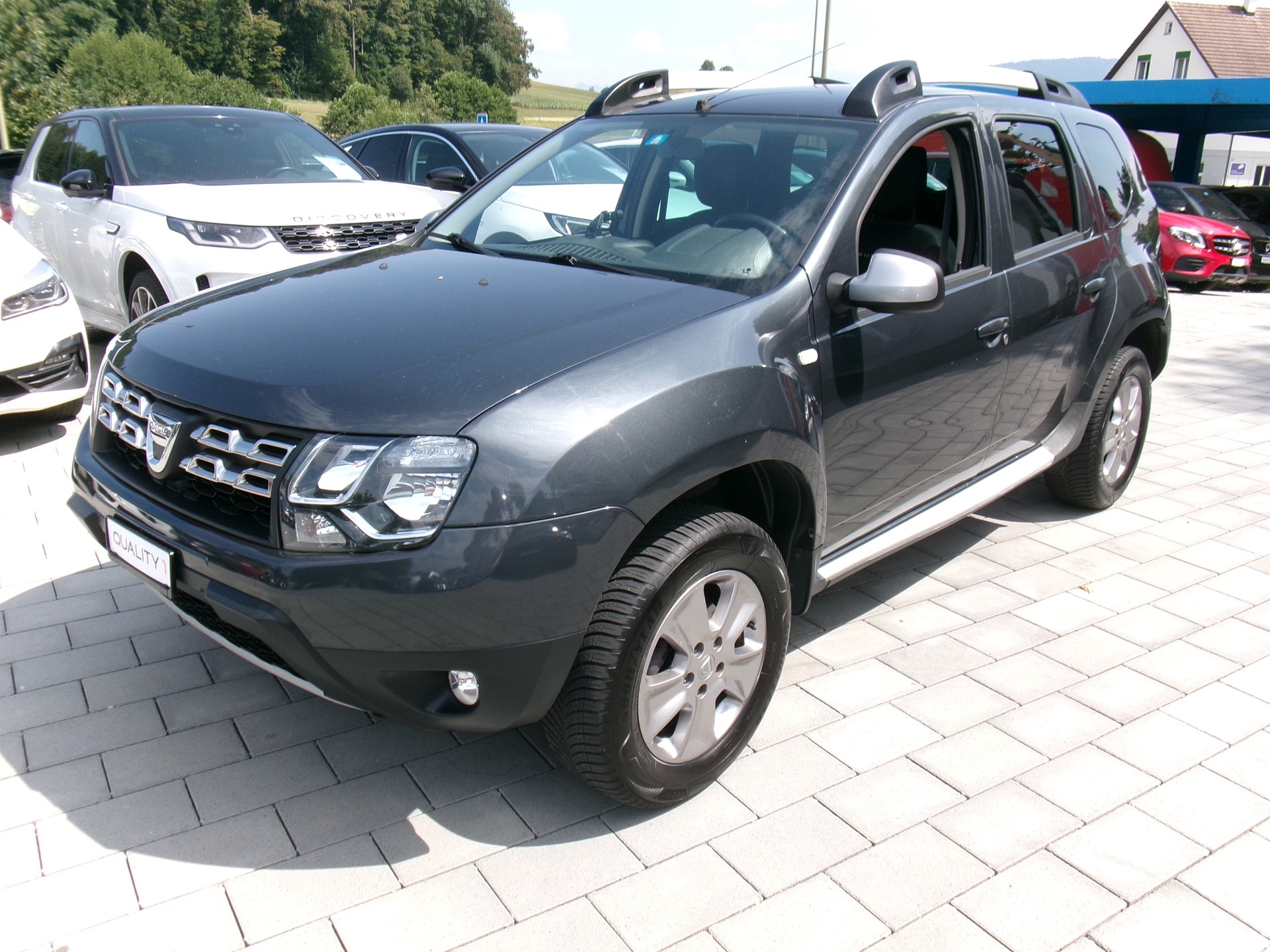 DACIA Duster 1.5 dCi Lauréate 4x4-image-0