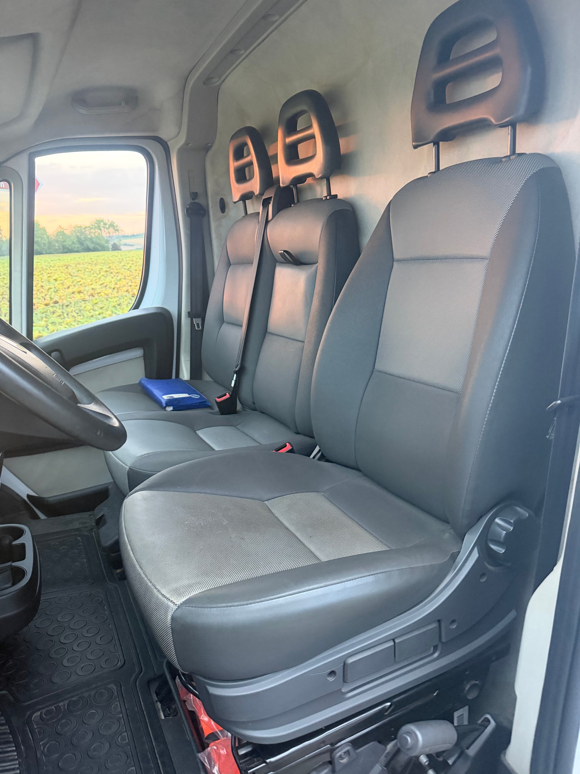 FIAT Ducato 35 NSD 3.0 MJ Comfort Matic-image-10