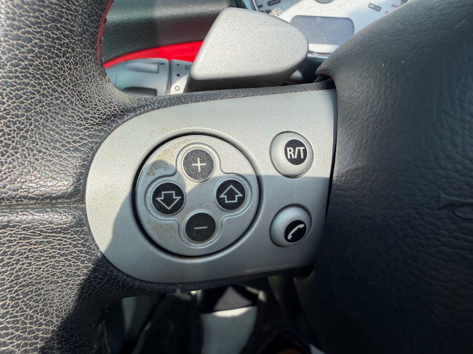 MINI Cooper S Cabriolet-image-18