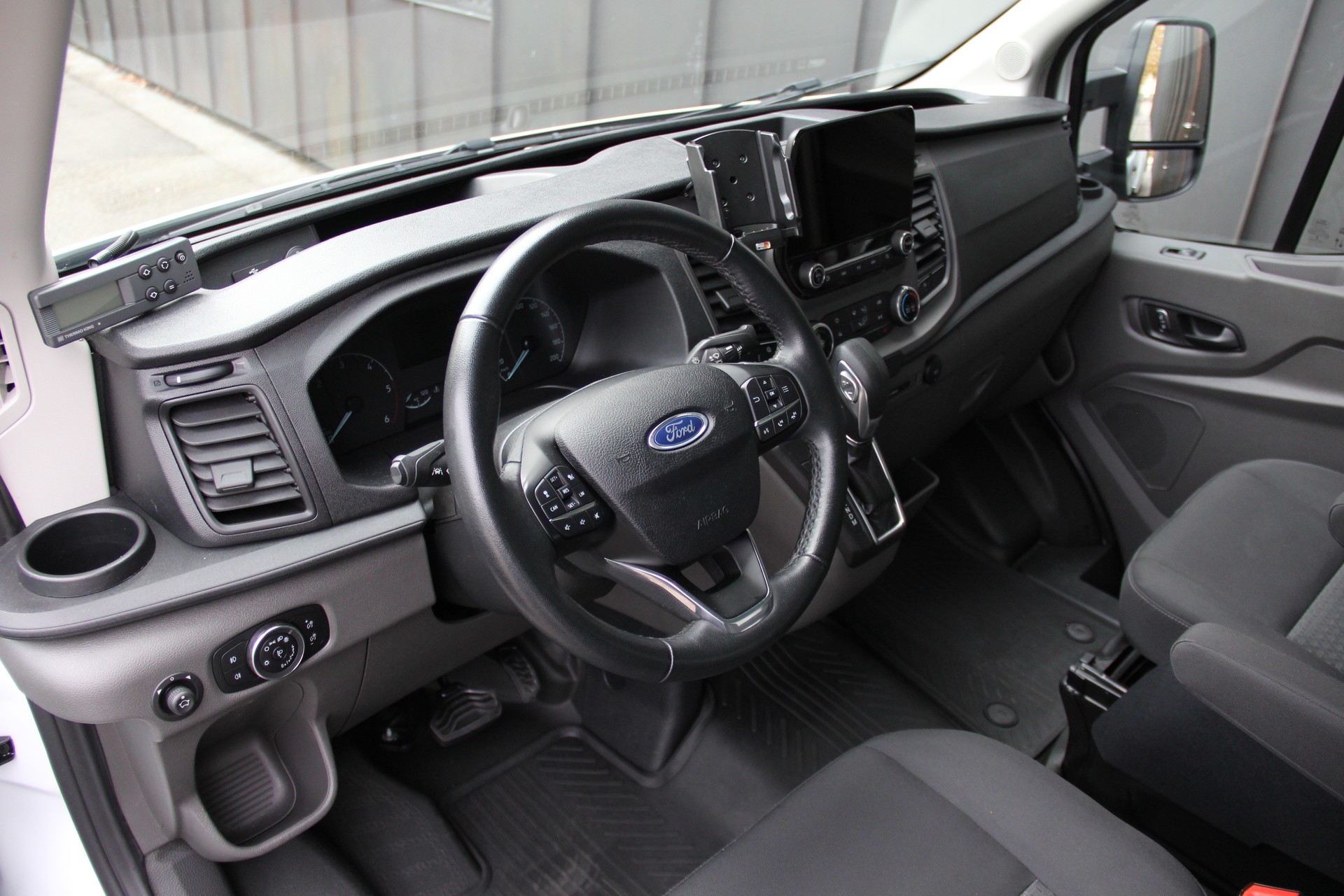 FORD Transit 350 L4 Trend 2.0 TDCi 130 FWD Skeletal A **-20°C/-30°C**TIEFKÜHLER** AUTOMAT *RÜCKFAHRK.* DIS.-TEMPOMAT *STANDHEIZ.*-image-13