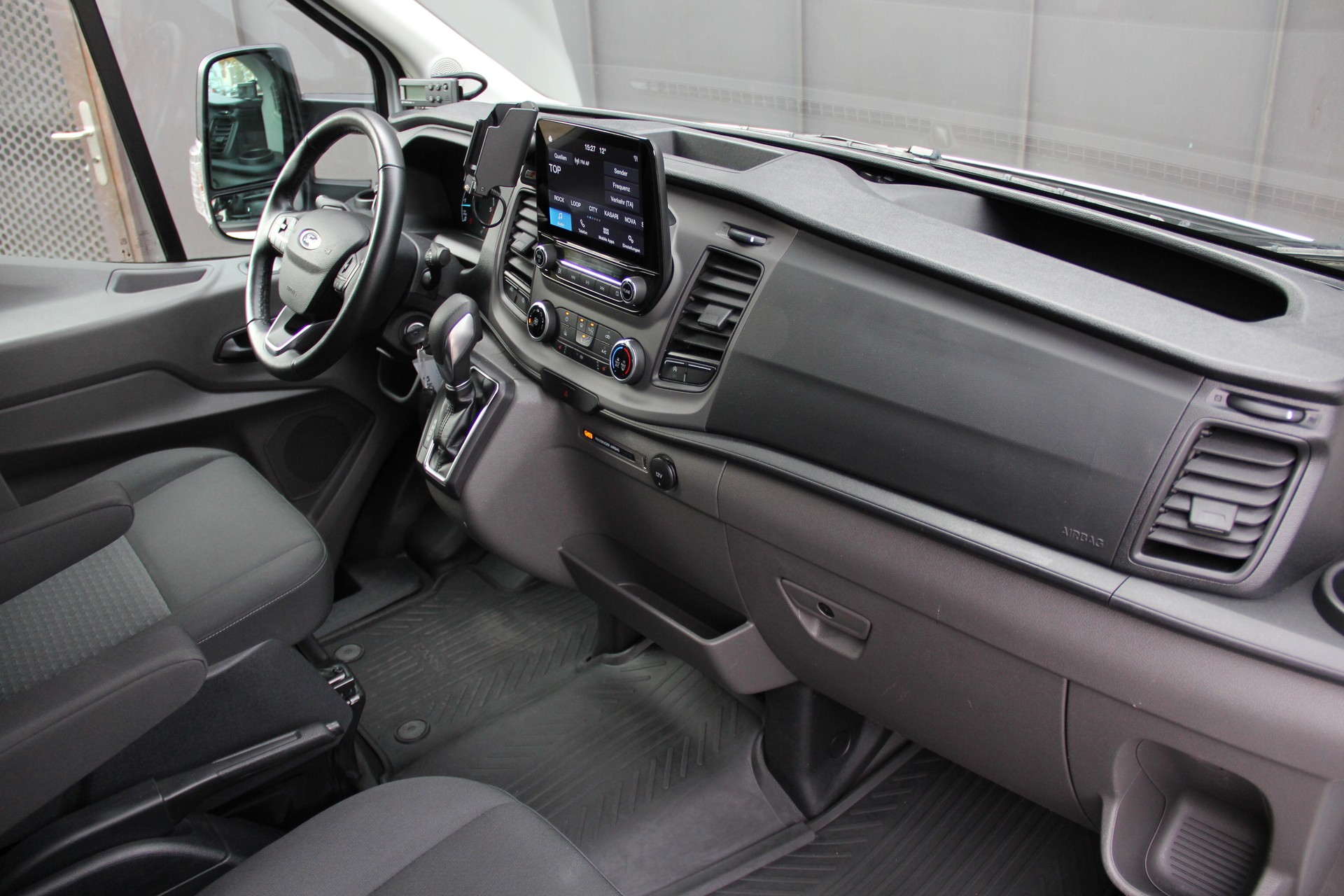 FORD Transit 350 L4 Trend 2.0 TDCi 130 FWD Skeletal A **-20°C/-30°C**TIEFKÜHLER** AUTOMAT *RÜCKFAHRK.* DIS.-TEMPOMAT *STANDHEIZ.*-image-11