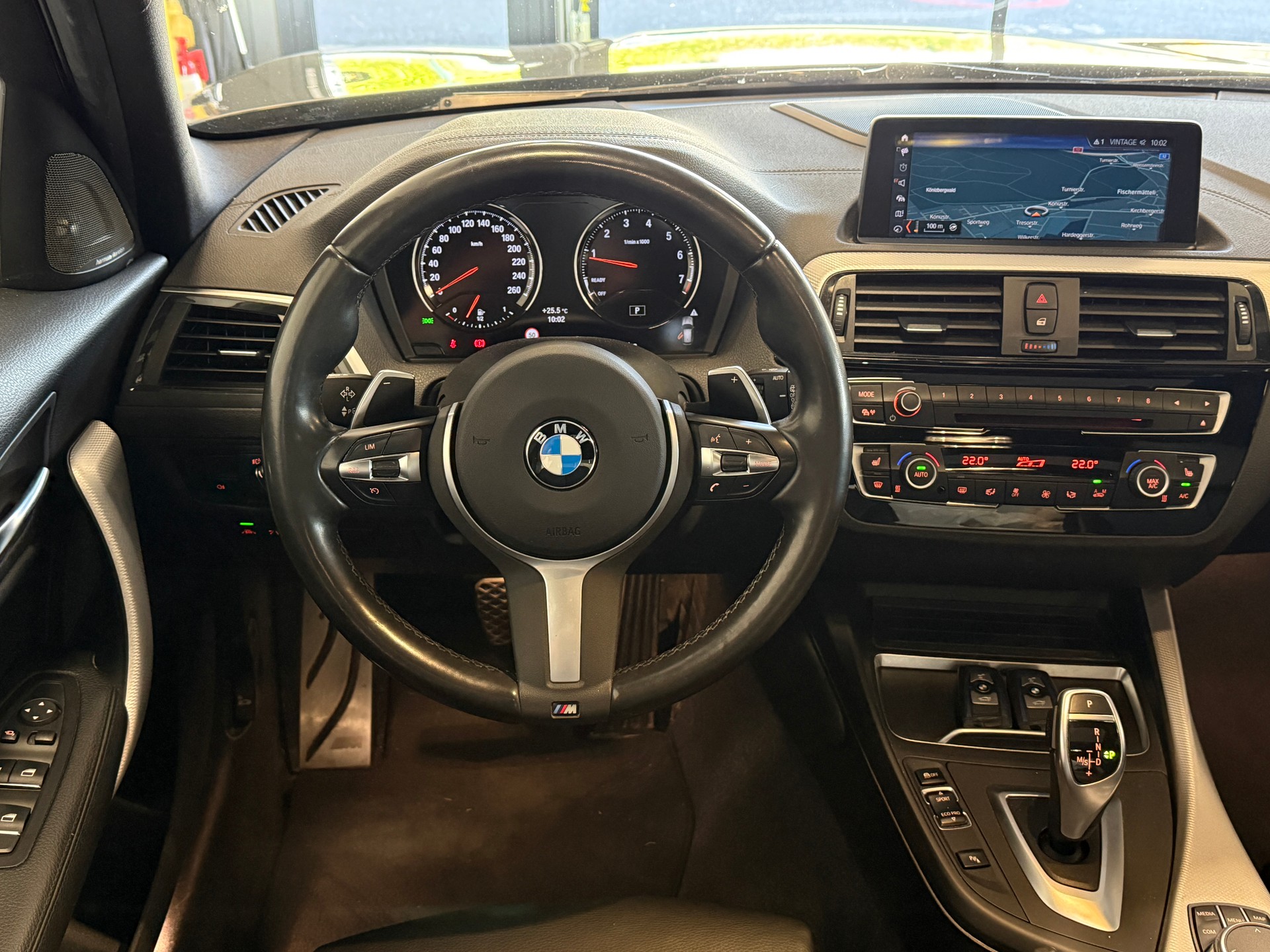 BMW M140i xDrive Steptronic-image-5