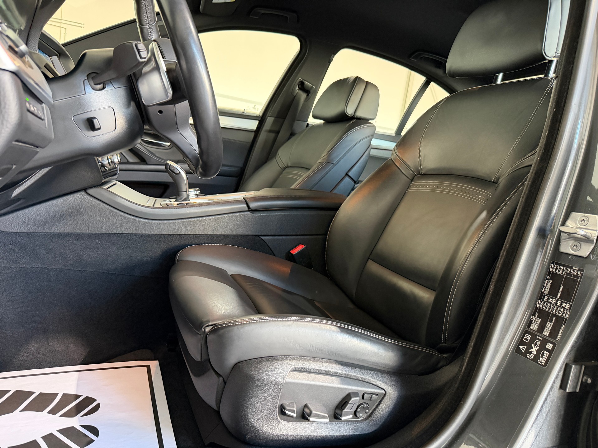 BMW 530d xDrive M Sport Steptronic (CH)-image-22