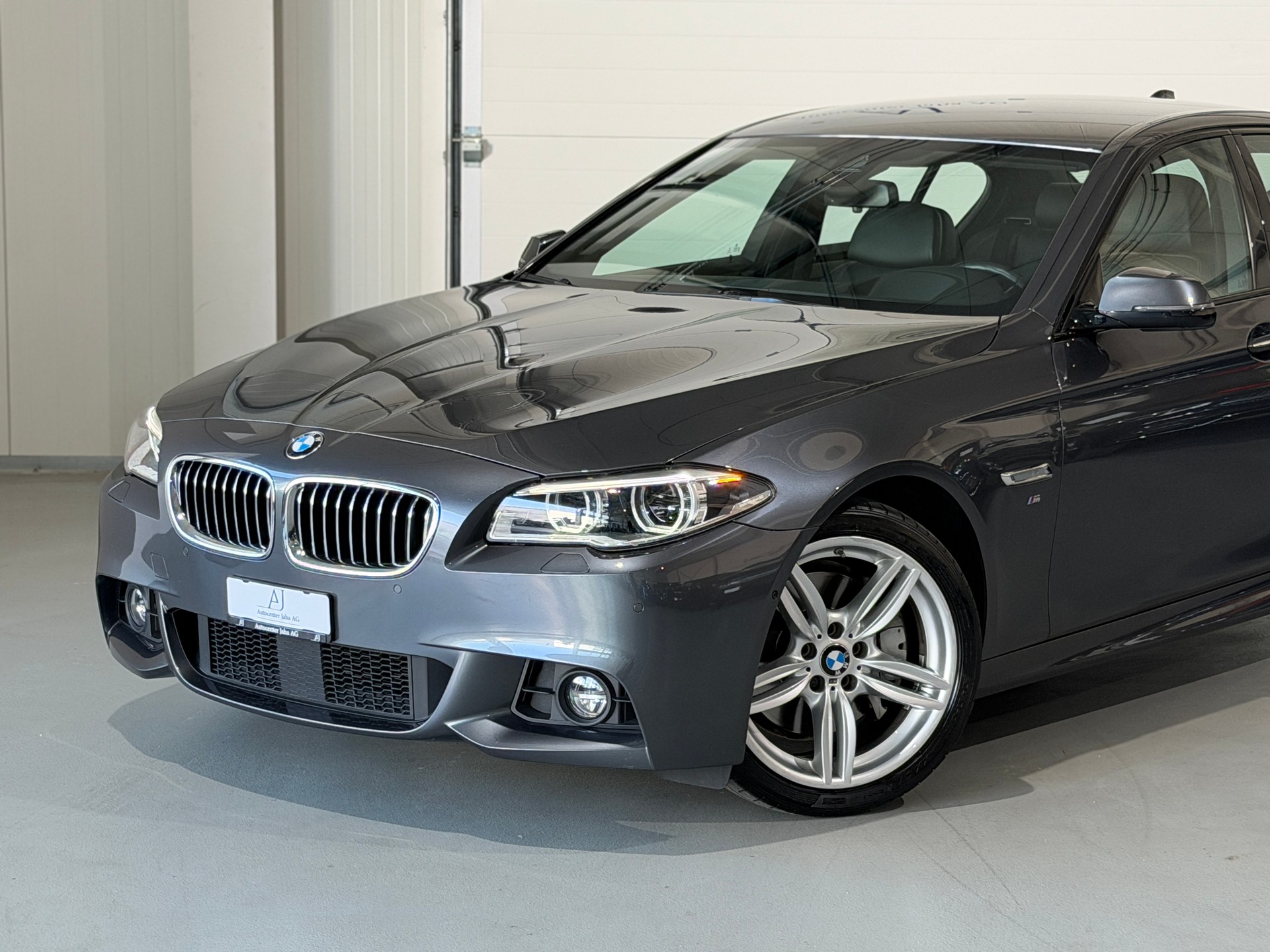 BMW 530d xDrive M Sport Steptronic (CH)-image-1