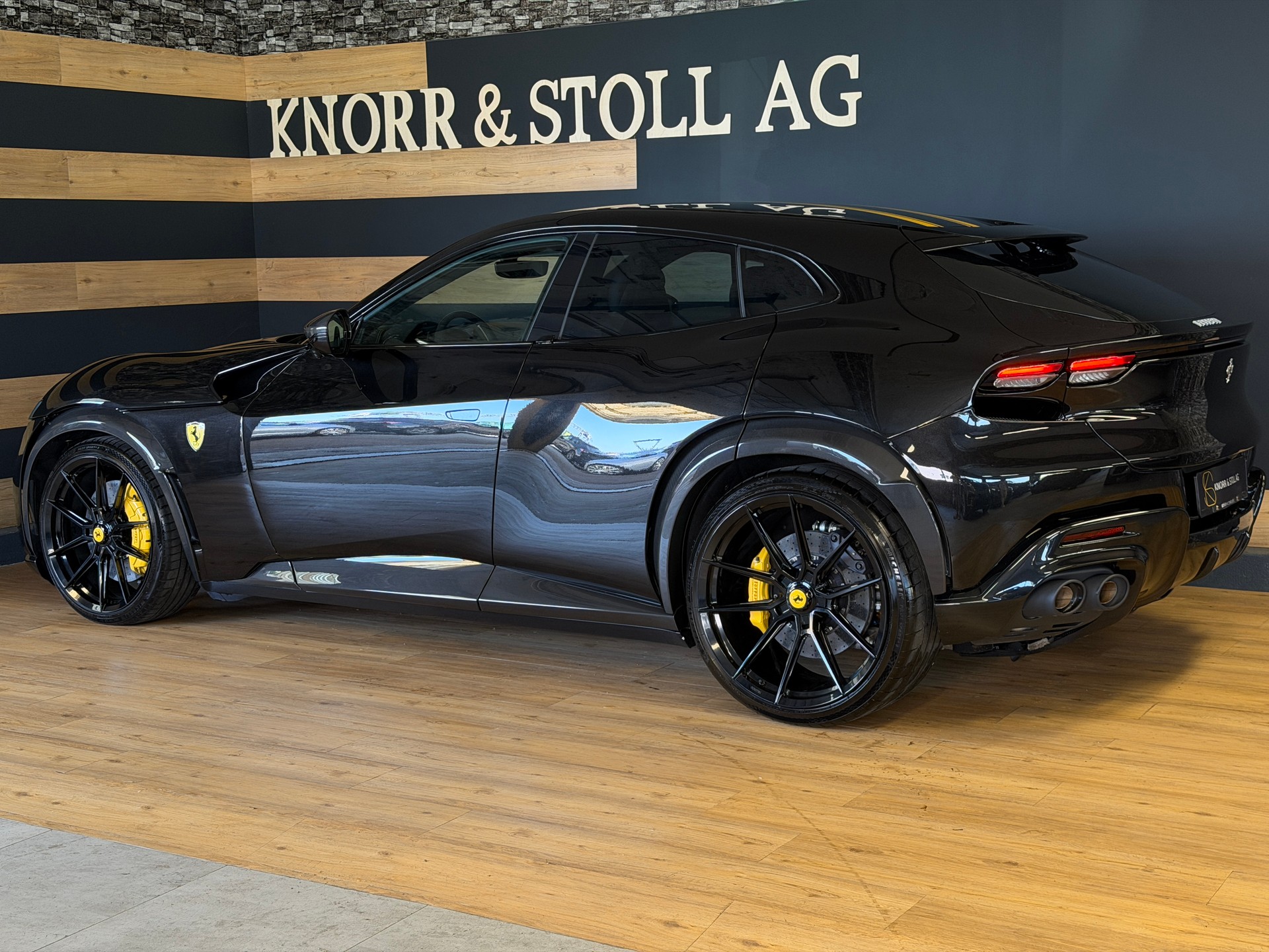 FERRARI Purosangue 6.5 V12-image-9