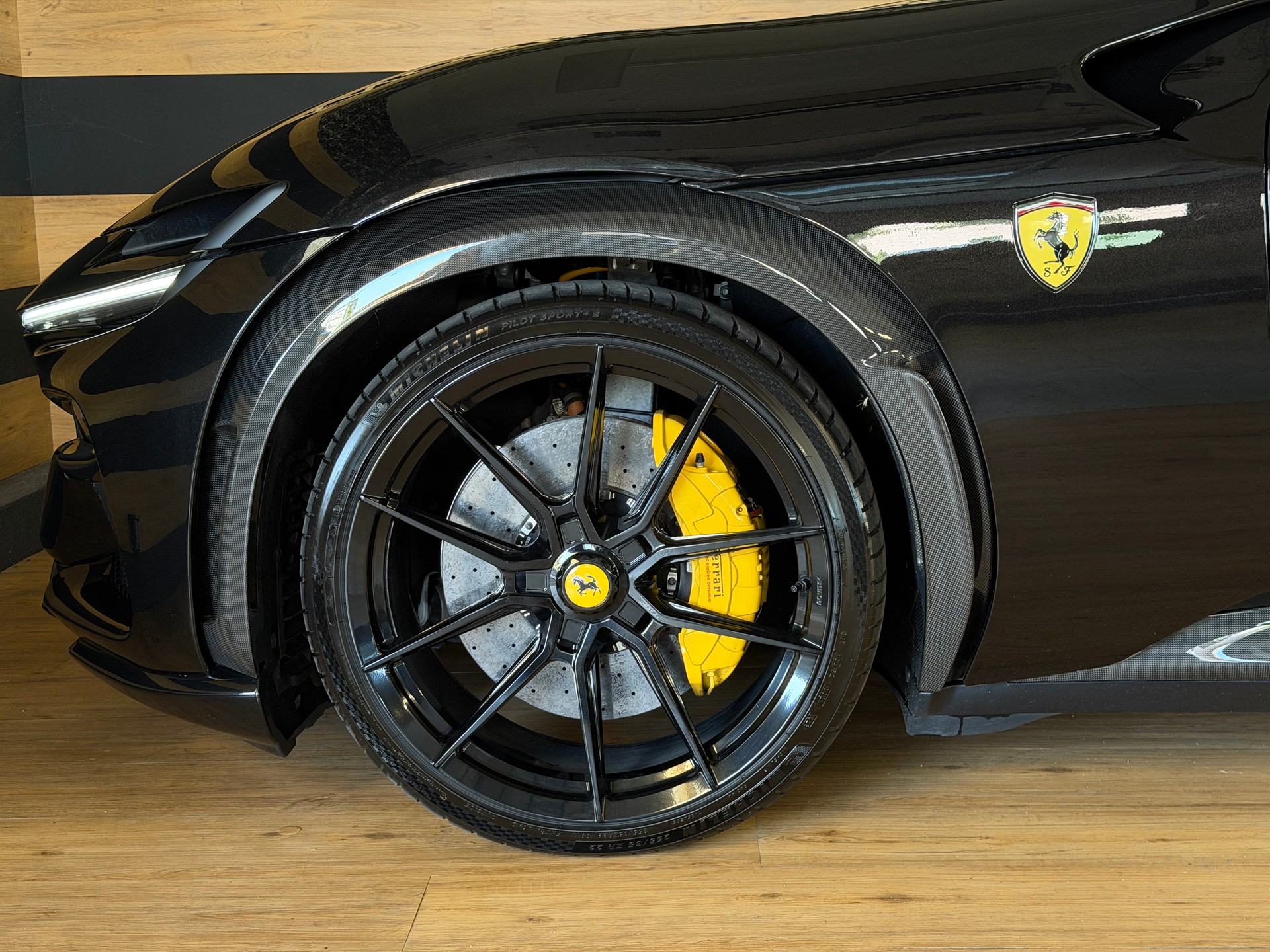 FERRARI Purosangue 6.5 V12-image-11