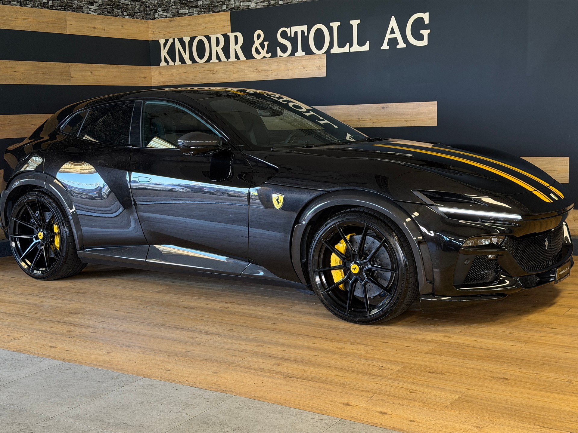 FERRARI Purosangue 6.5 V12-image-4