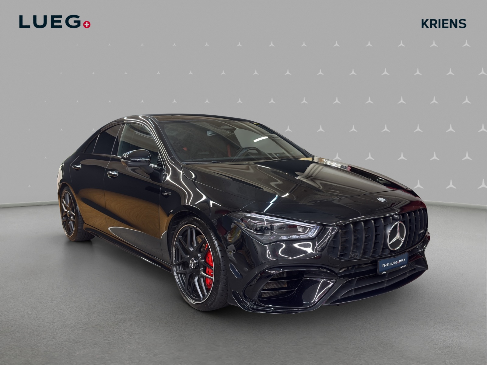 MERCEDES-BENZ CLA 45 S 4M+ AMG / DISTRONIC / 360 Grad Kamera / AMG Ride Control-image-4