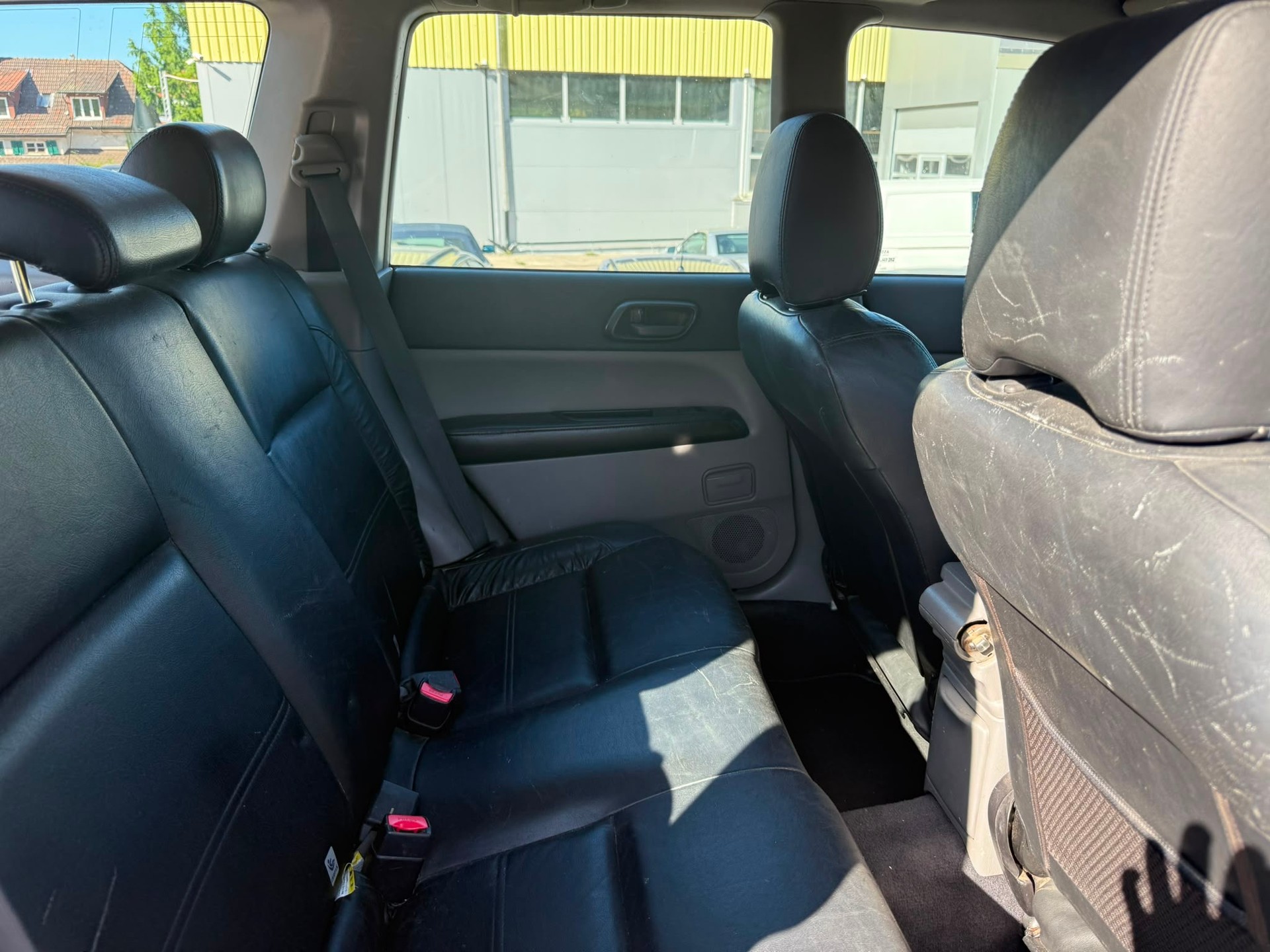 SUBARU Forester 2.0X (Swiss)-image-10