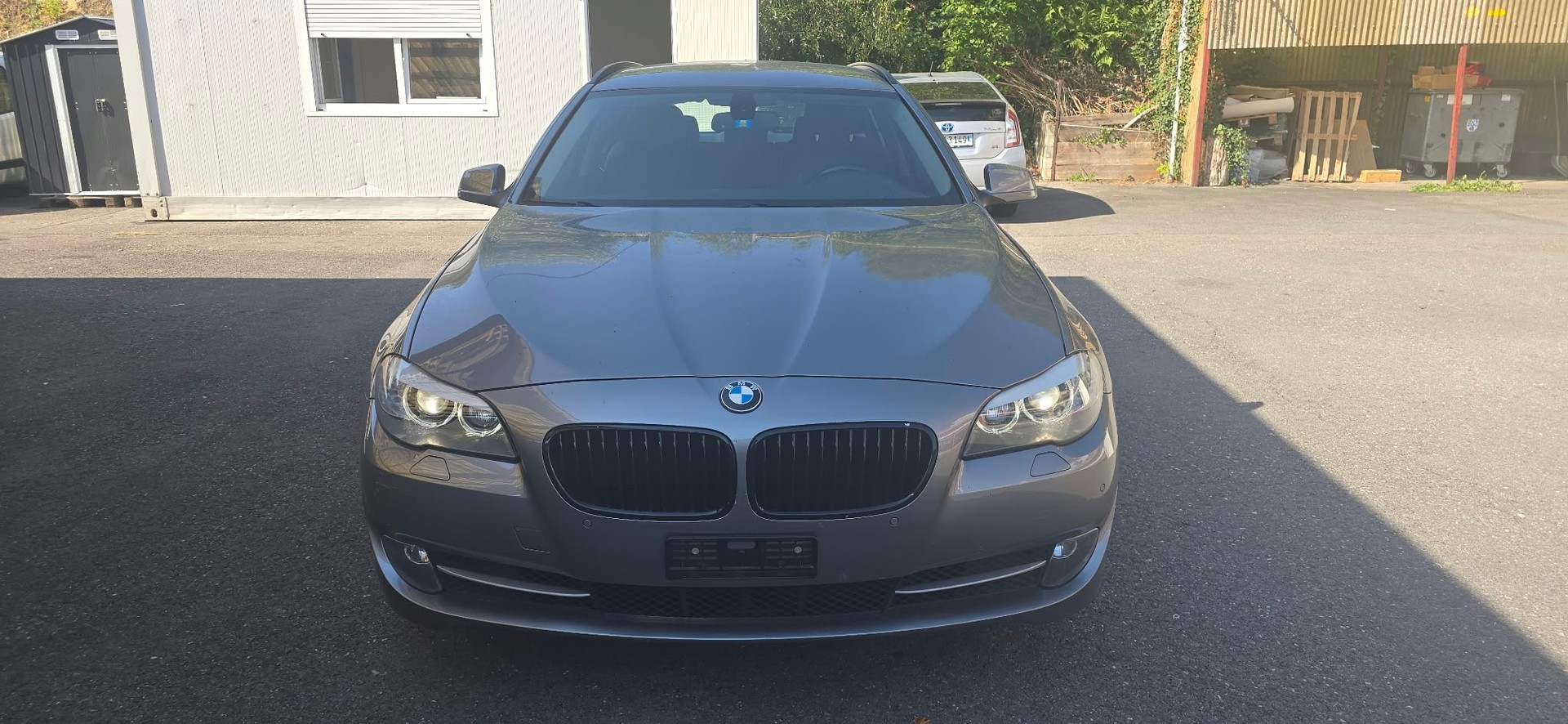 BMW 535d xDrive Touring Steptronic-image-0
