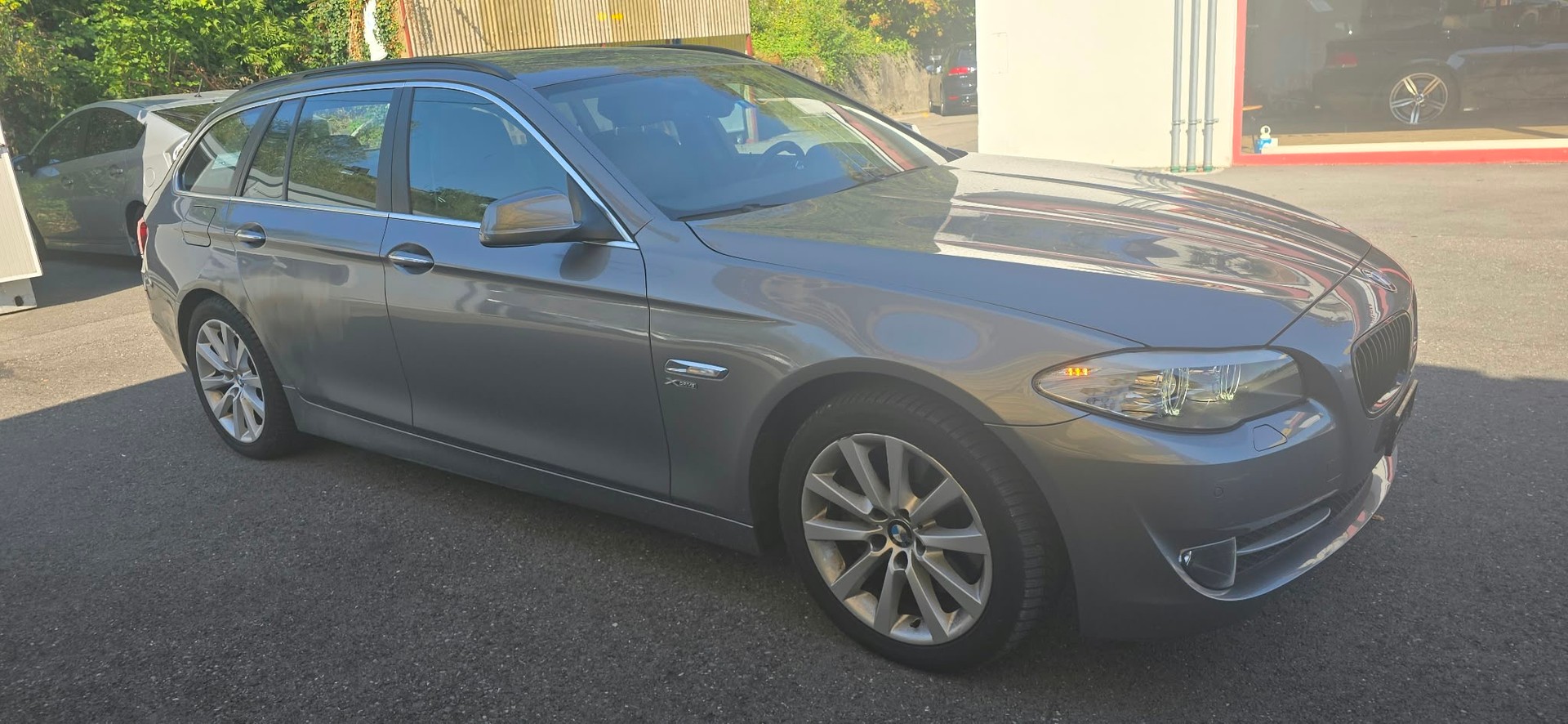 BMW 535d xDrive Touring Steptronic-image-1
