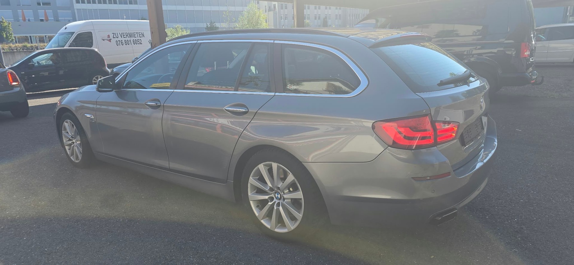 BMW 535d xDrive Touring Steptronic-image-2