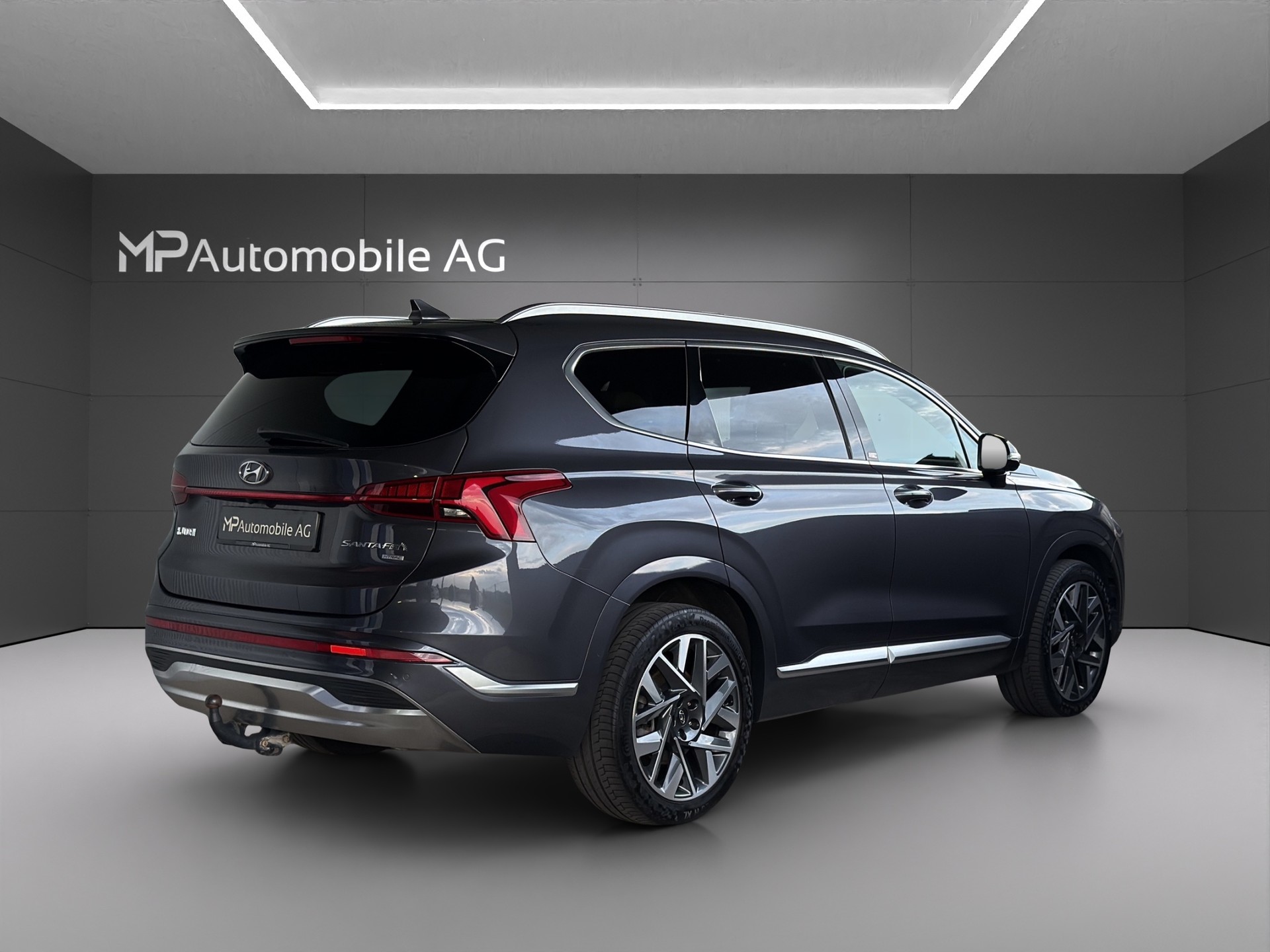 HYUNDAI Santa Fe 2.2 CRDI Vertex Luxury Pack 4WD Automatic-showroom-element-2
