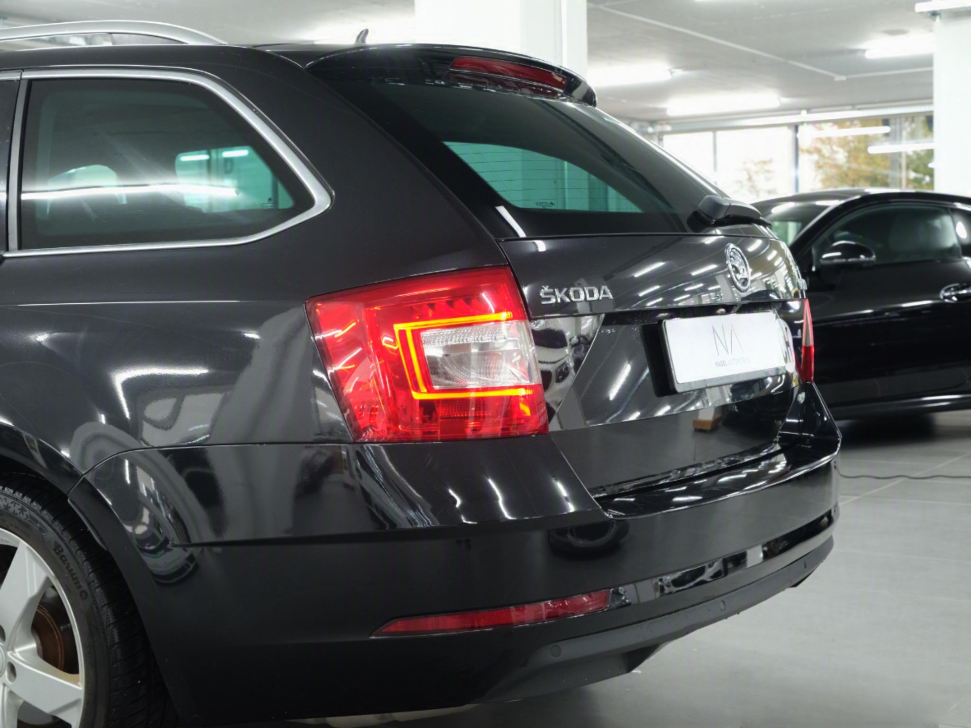 SKODA Octavia Combi 2.0 TSI Ambition 4x4 DSG *Panorama* *360 Kamera* *Facelift*-image-12