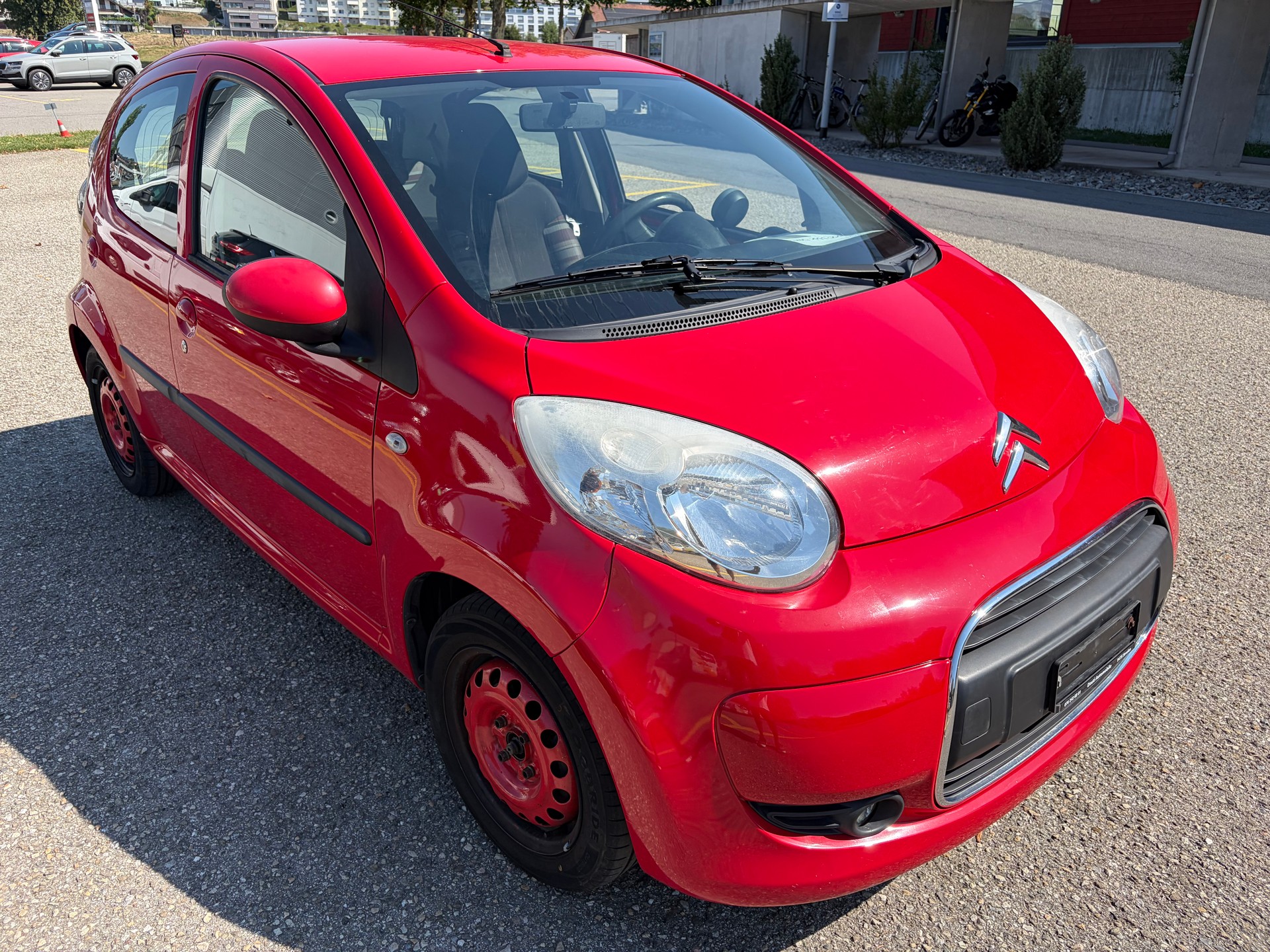 CITROEN C1 1.0i Swiss Style-image-1