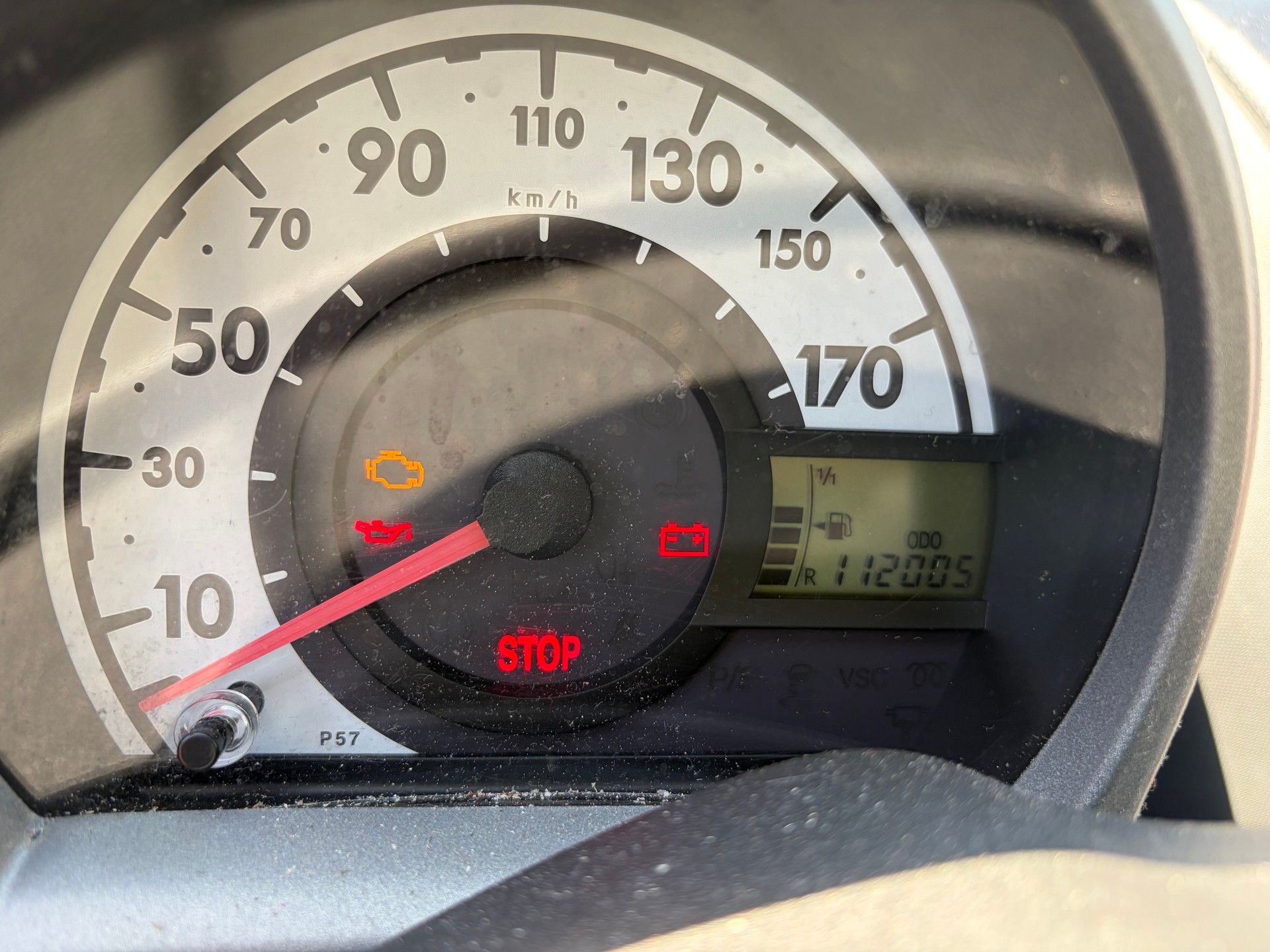 CITROEN C1 1.0i Swiss Style-image-13