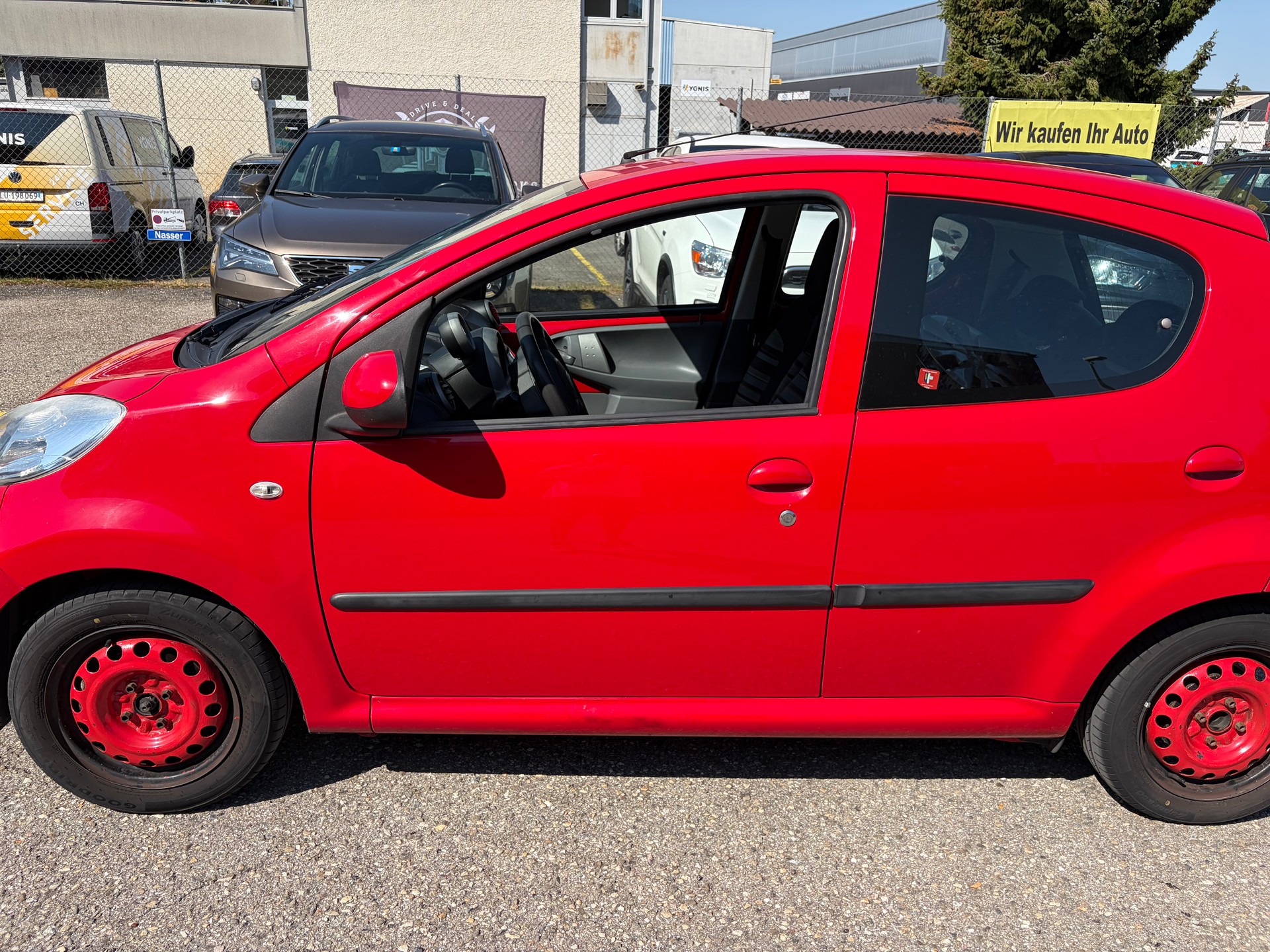 CITROEN C1 1.0i Swiss Style-image-7