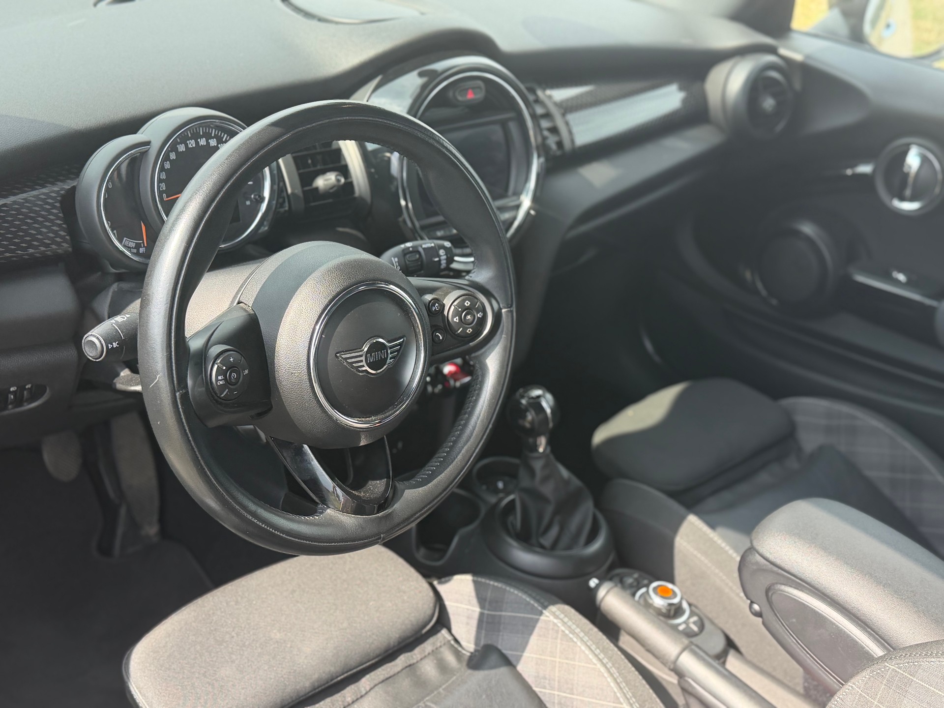 MINI Cooper S-image-13
