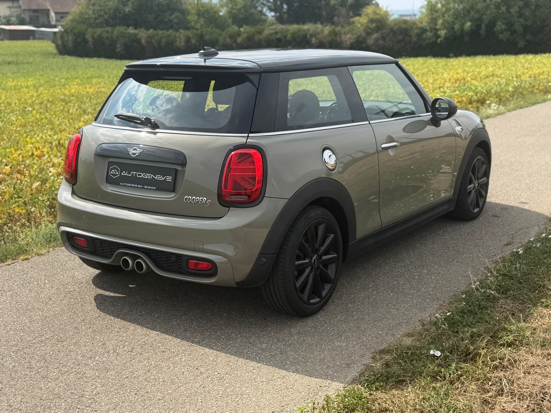 MINI Cooper S-image-6