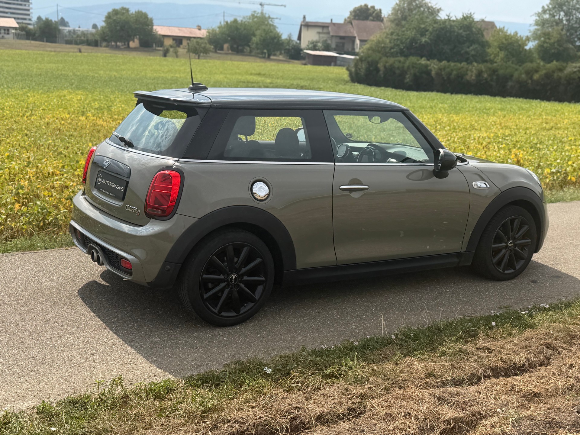 MINI Cooper S-image-5