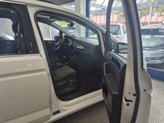 VW Touran 1.5 TSI EVO Comf-image-13