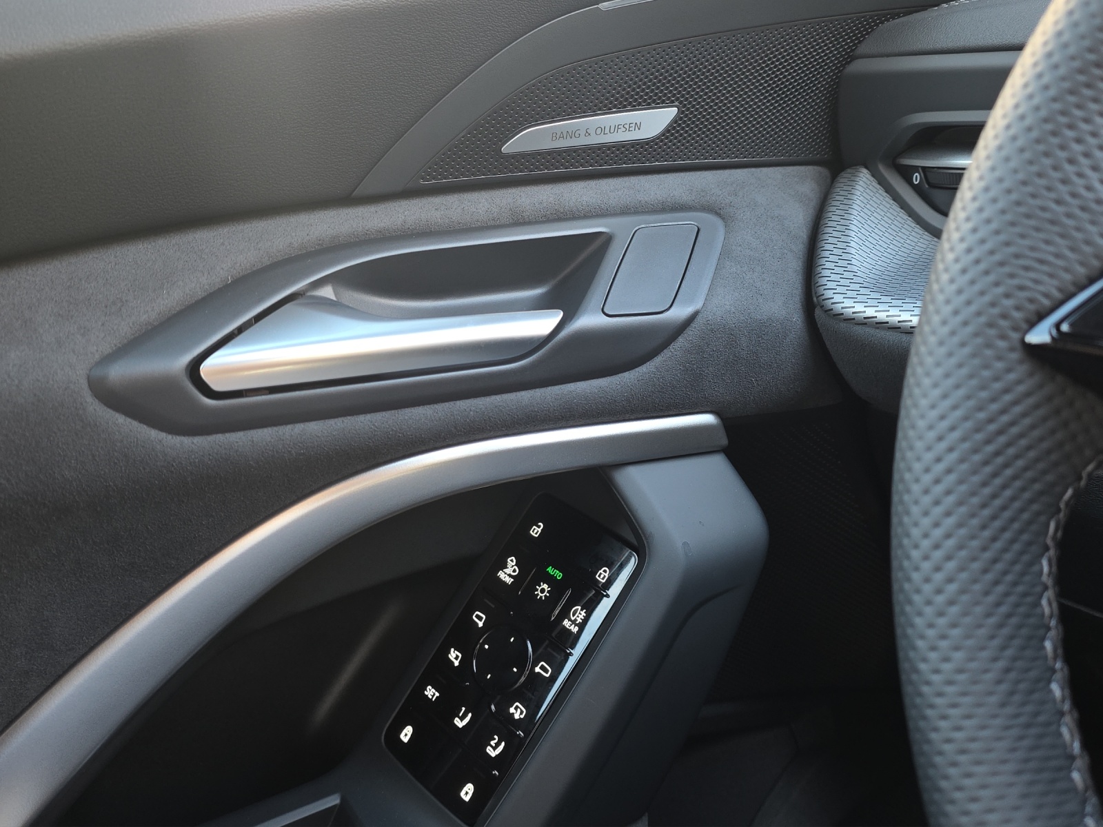 AUDI Q5 Sportback TFSI quattro 200 kW S-tronic-image-9