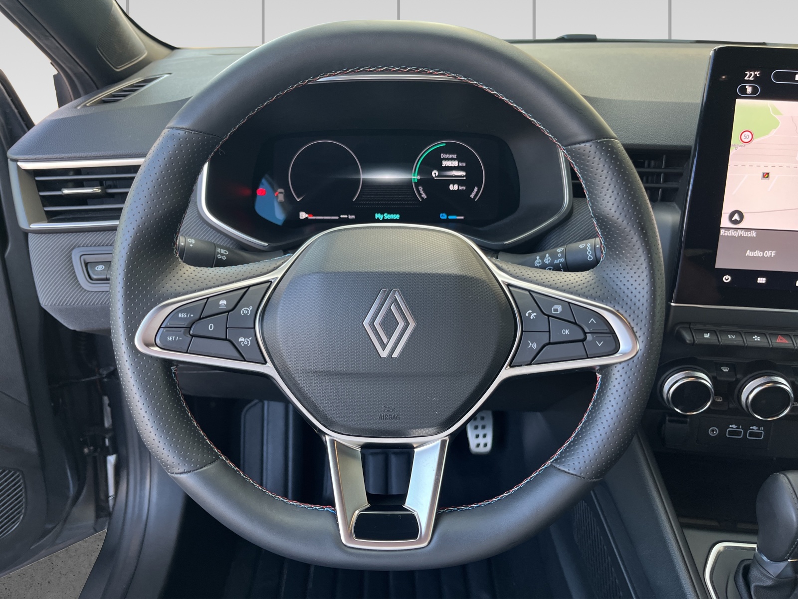 RENAULT Clio 1.6 E-Tech Esprit Alpine-image-8