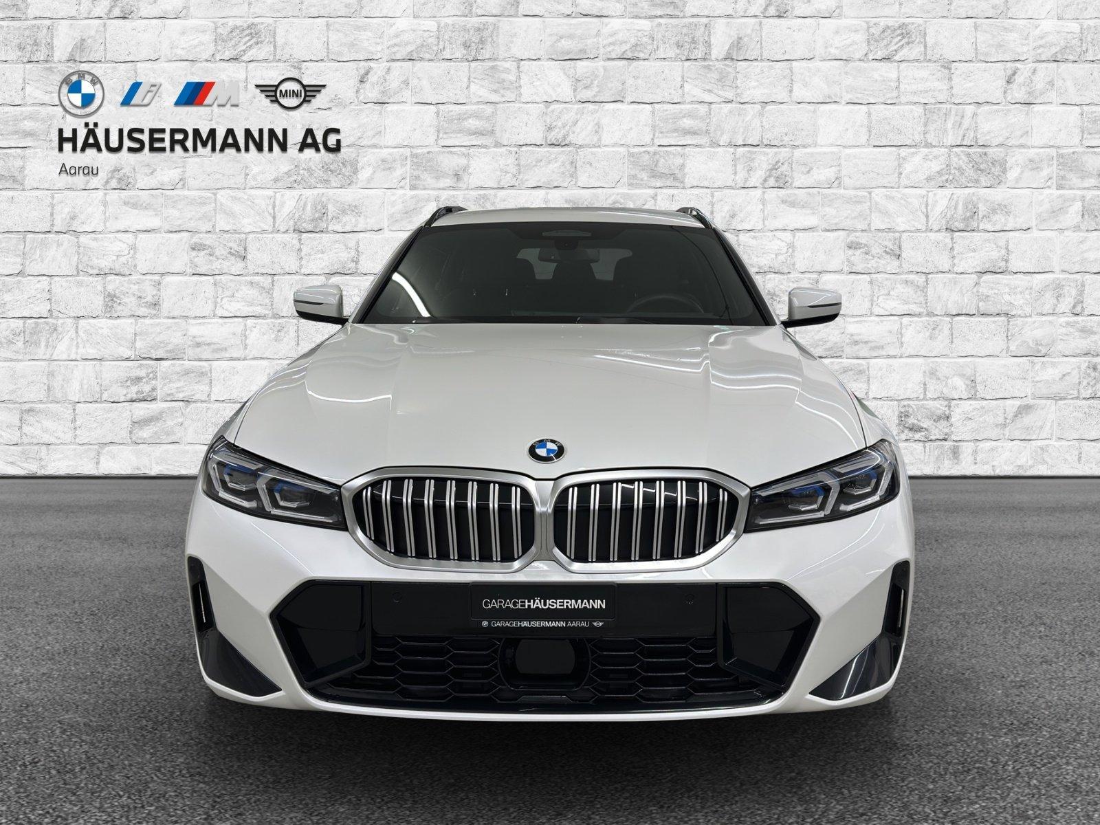 BMW 320d xDrive Touring-showroom-element-1