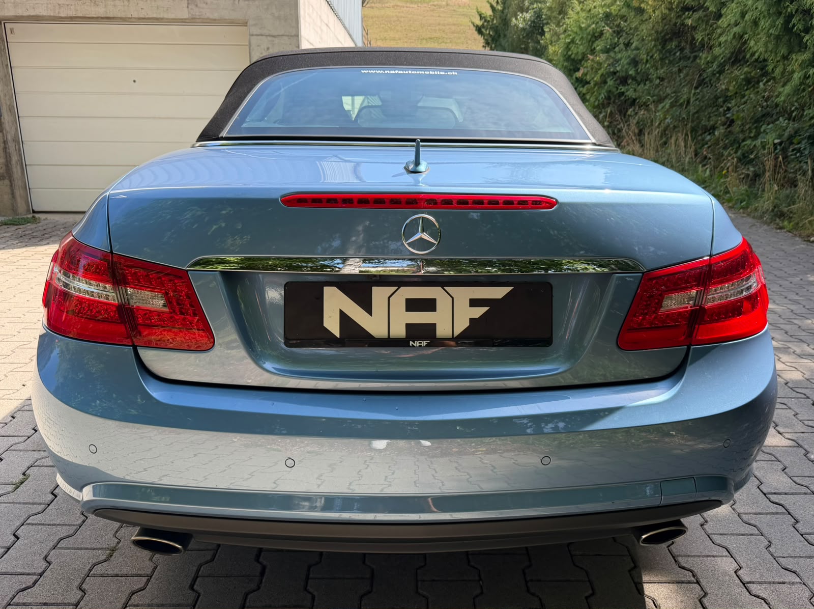 MERCEDES-BENZ E 350 CGI BlueEfficiency 7G-Tronic AMG Line-image-6