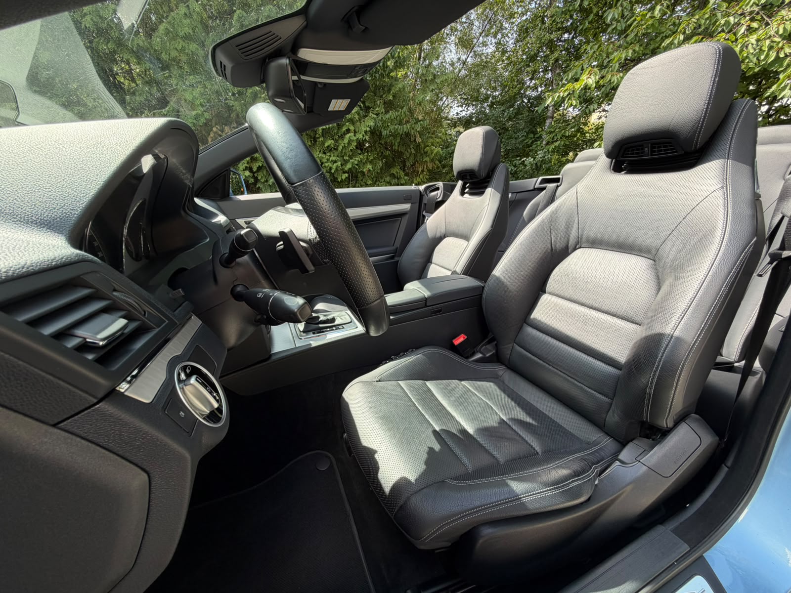 MERCEDES-BENZ E 350 CGI BlueEfficiency 7G-Tronic AMG Line-image-17