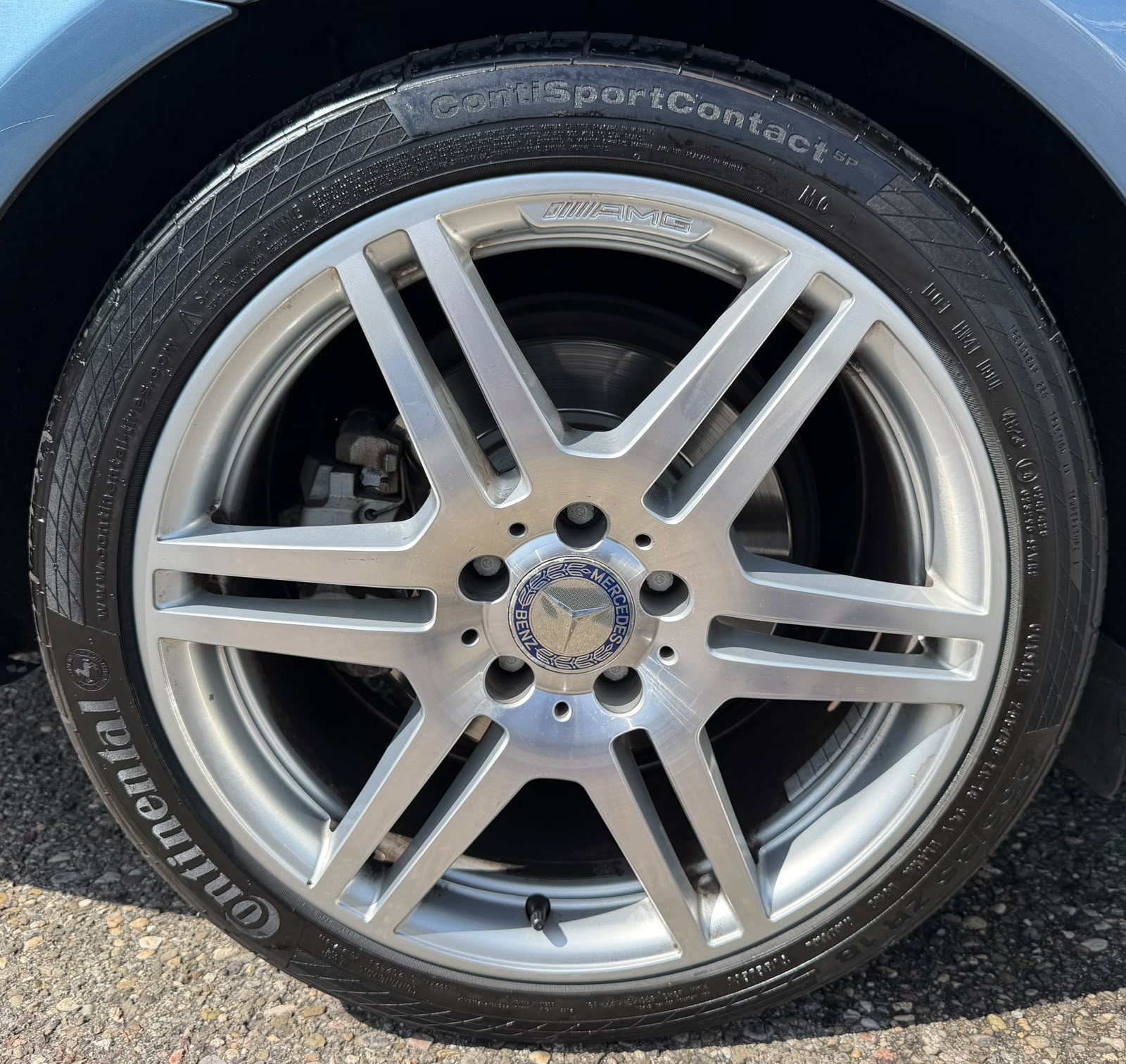 MERCEDES-BENZ E 350 CGI BlueEfficiency 7G-Tronic AMG Line-image-14