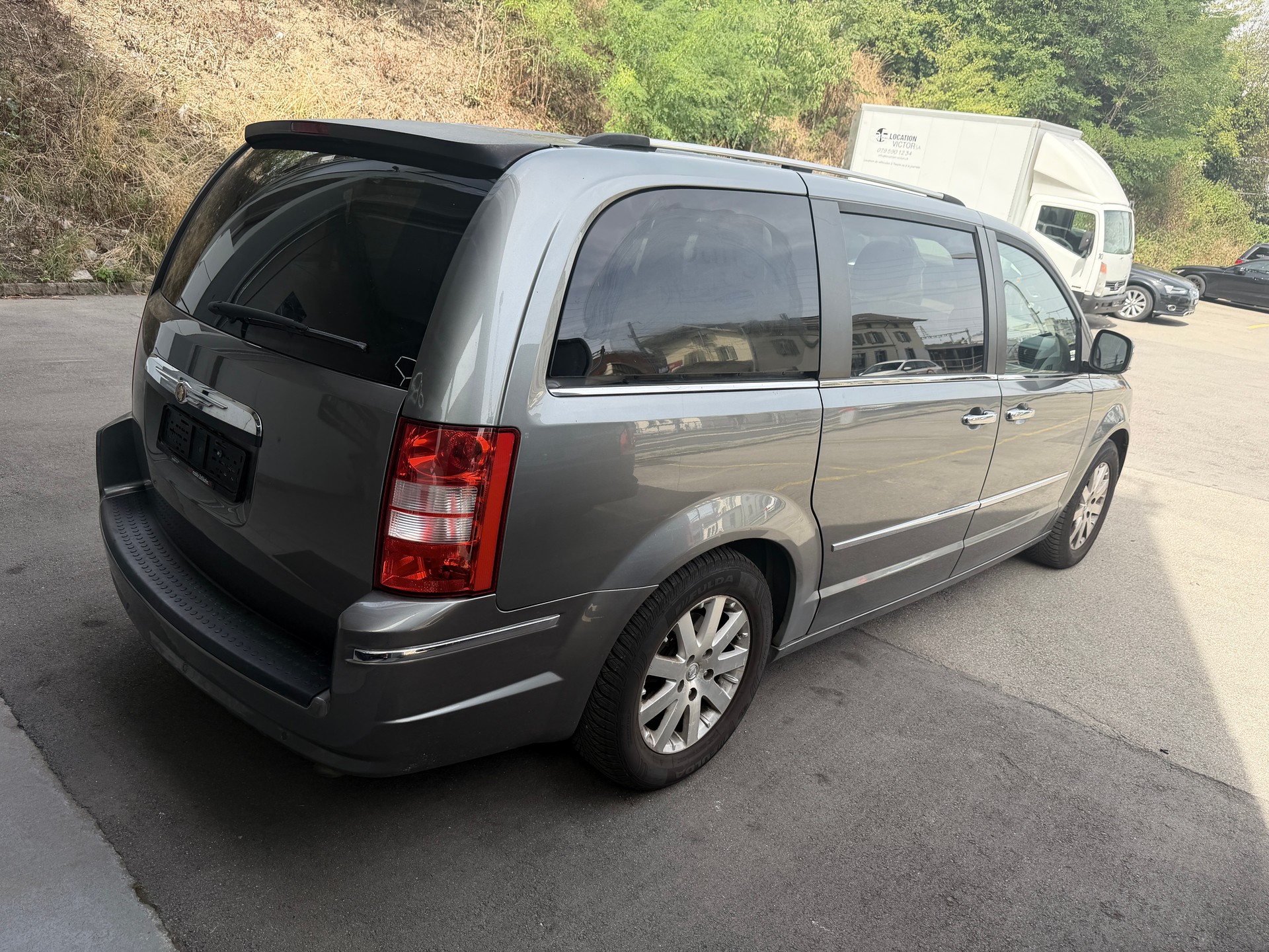 CHRYSLER Grand Voyager 2.8 CRD LX Automatic-image-1