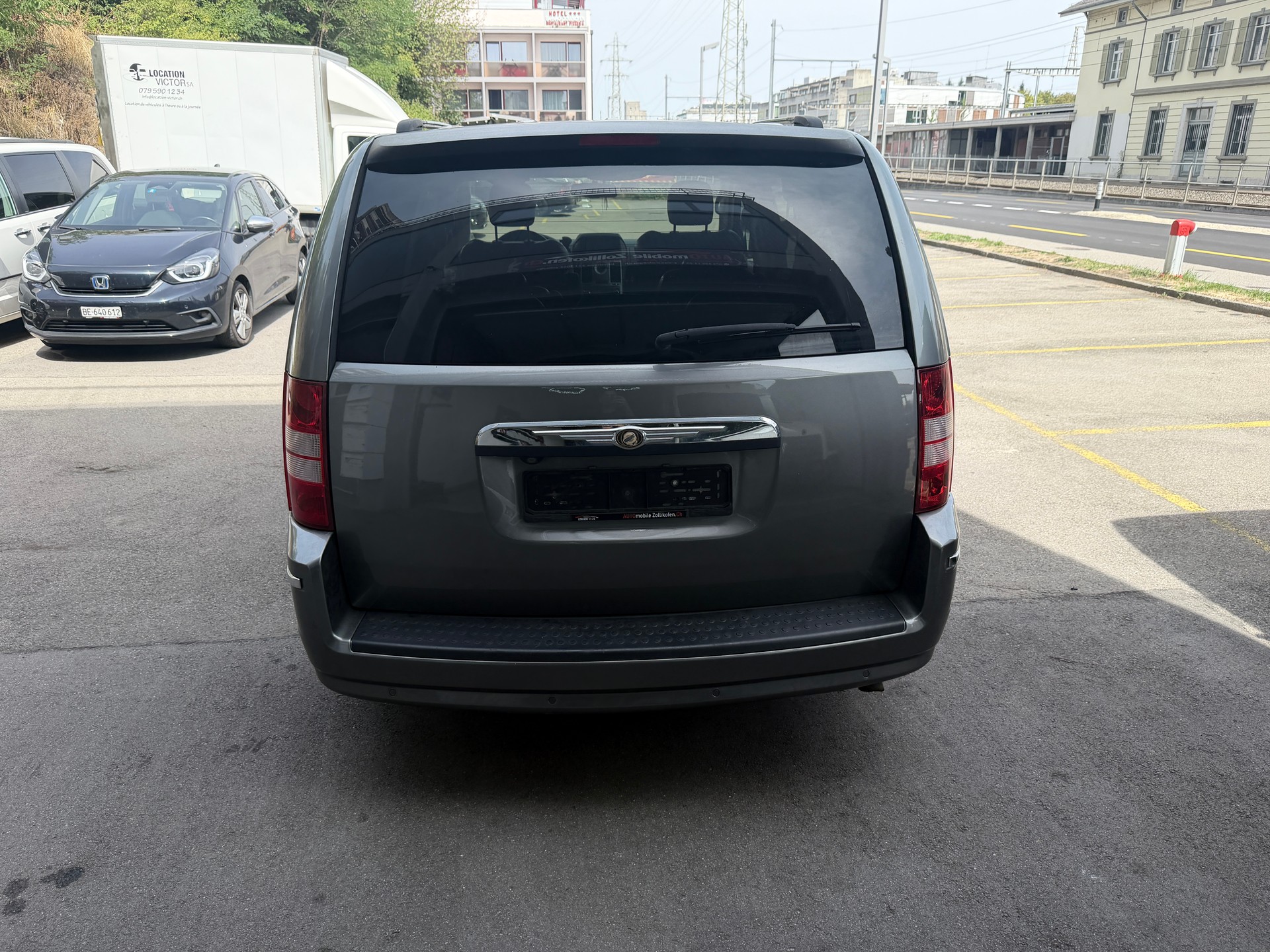 CHRYSLER Grand Voyager 2.8 CRD LX Automatic-image-6