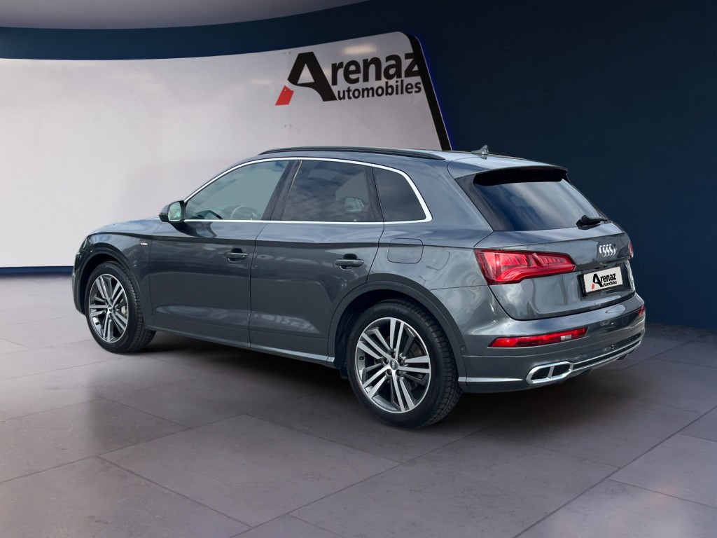 AUDI Q5 55 TFSI e sport quattro-showroom-element-2